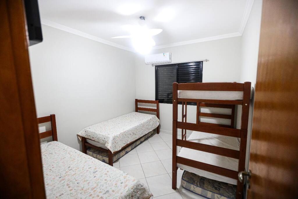 Apartamento em Praia Grande a 50m da Praia