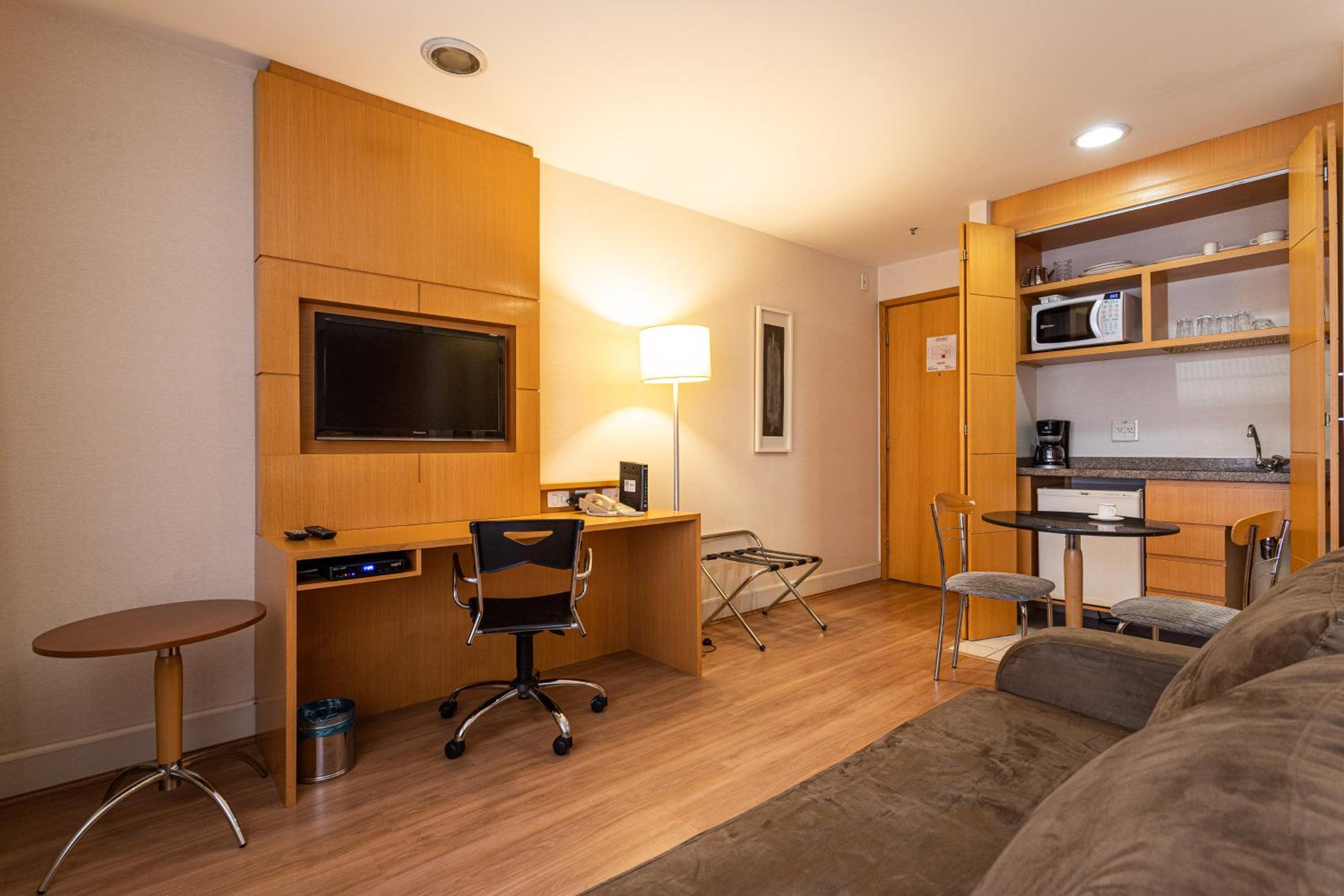 Executive Hotel Jardins - Al Lorena 473