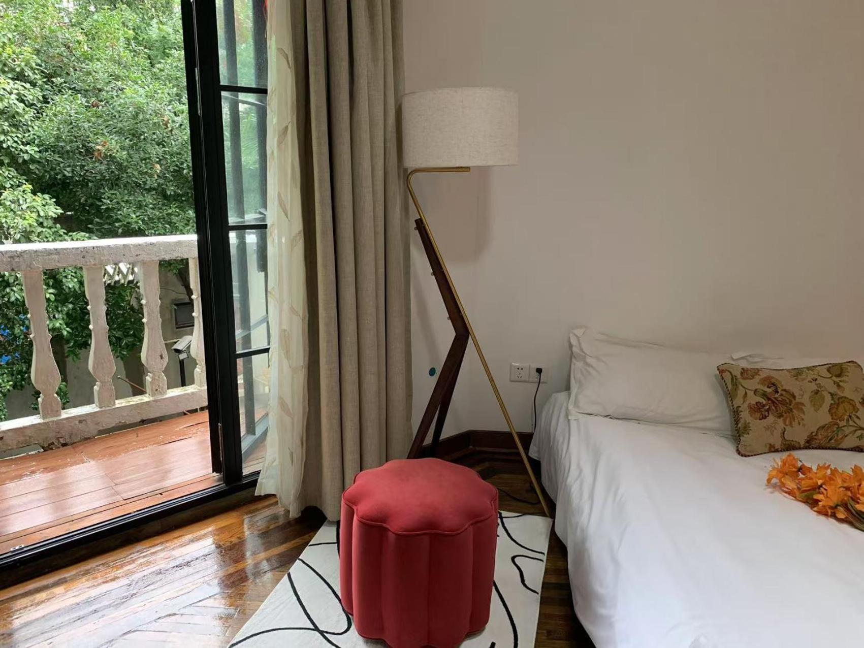 Shanghai Historical Forest Cabin loft With Balcony at second floor near middle Huaihai road