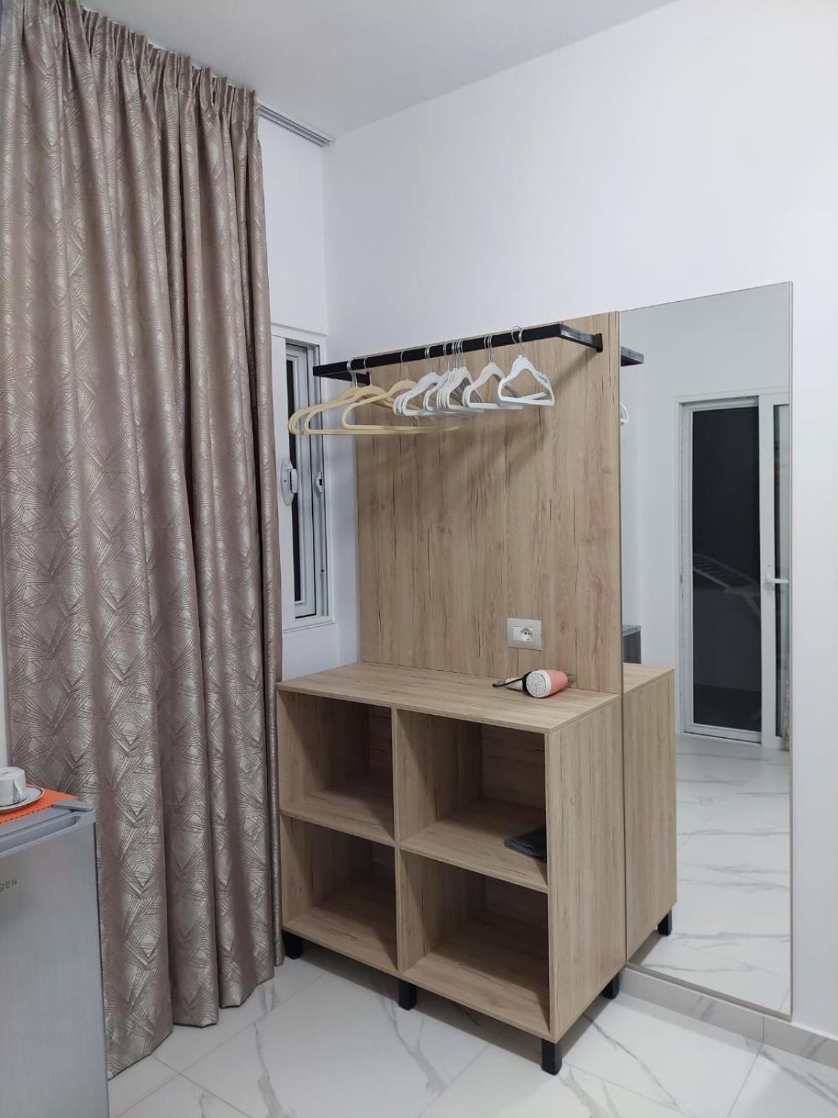 Ledi Apartments