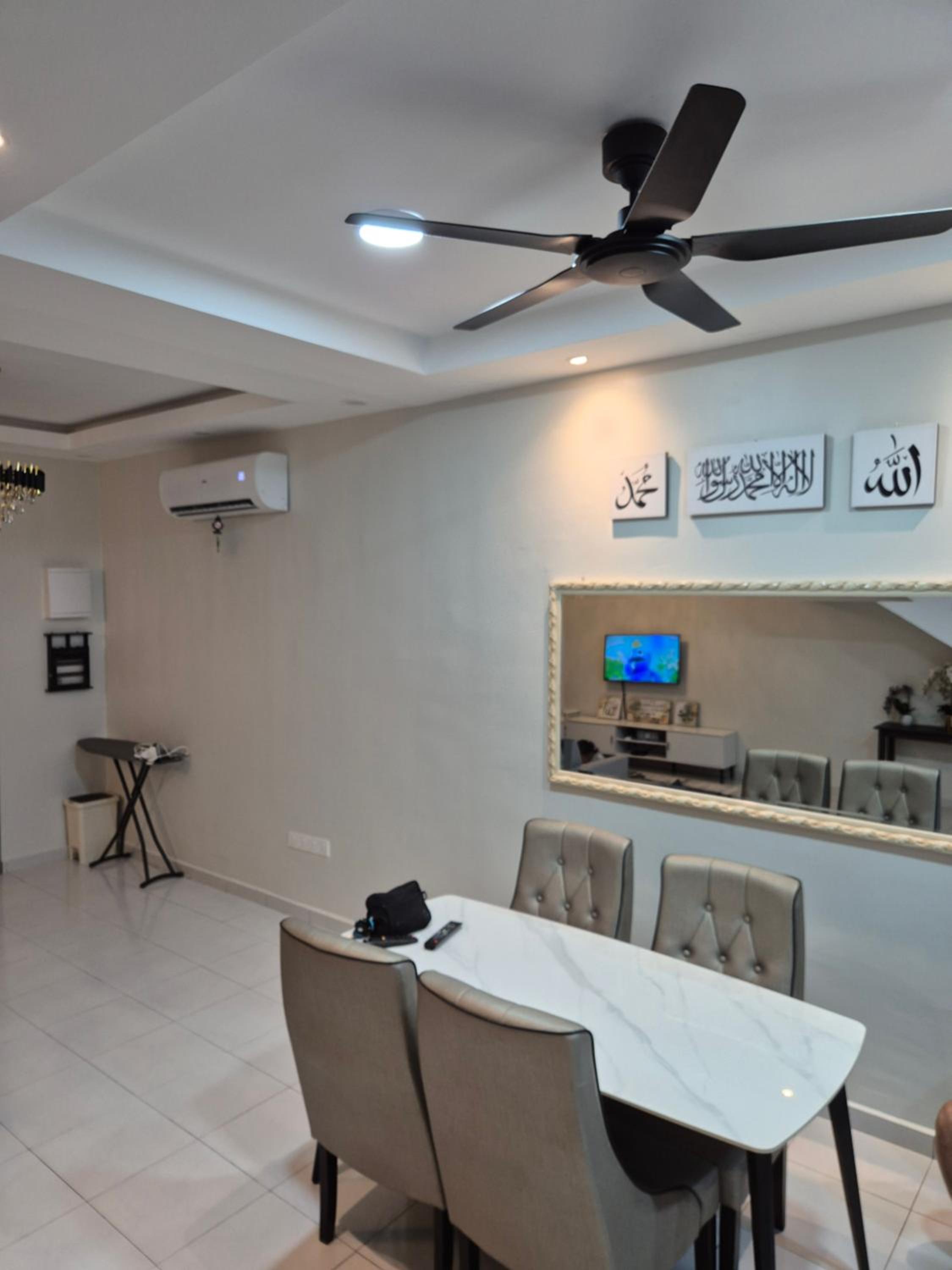Rizqi Homestay