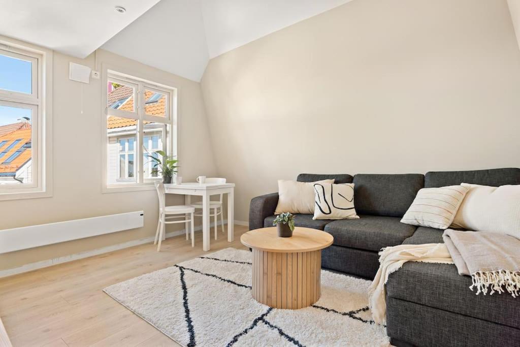 Dinbnb Appartments l Live in a postcard ! l 300 m To Bryggen l Value! view 2