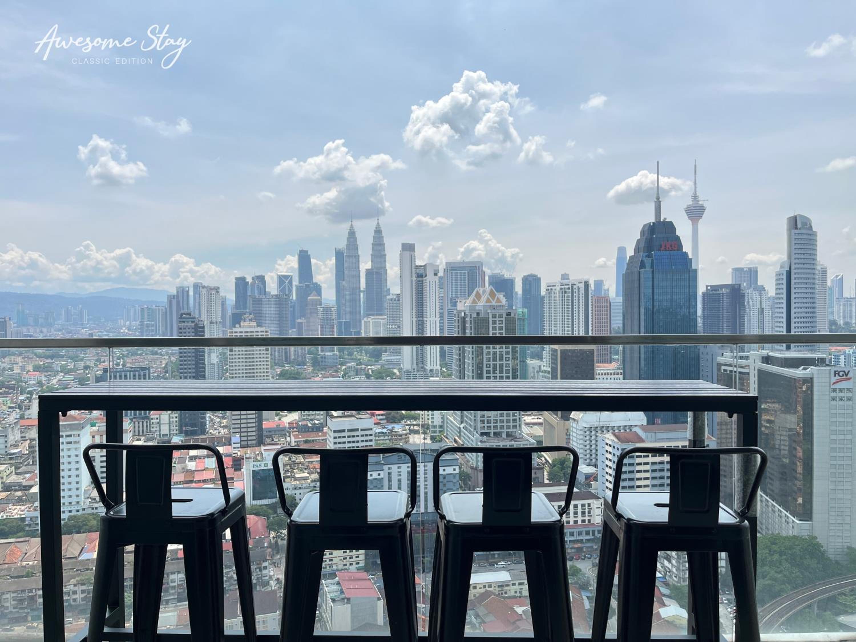 NJ Homestay Hostel at Regalia Residence