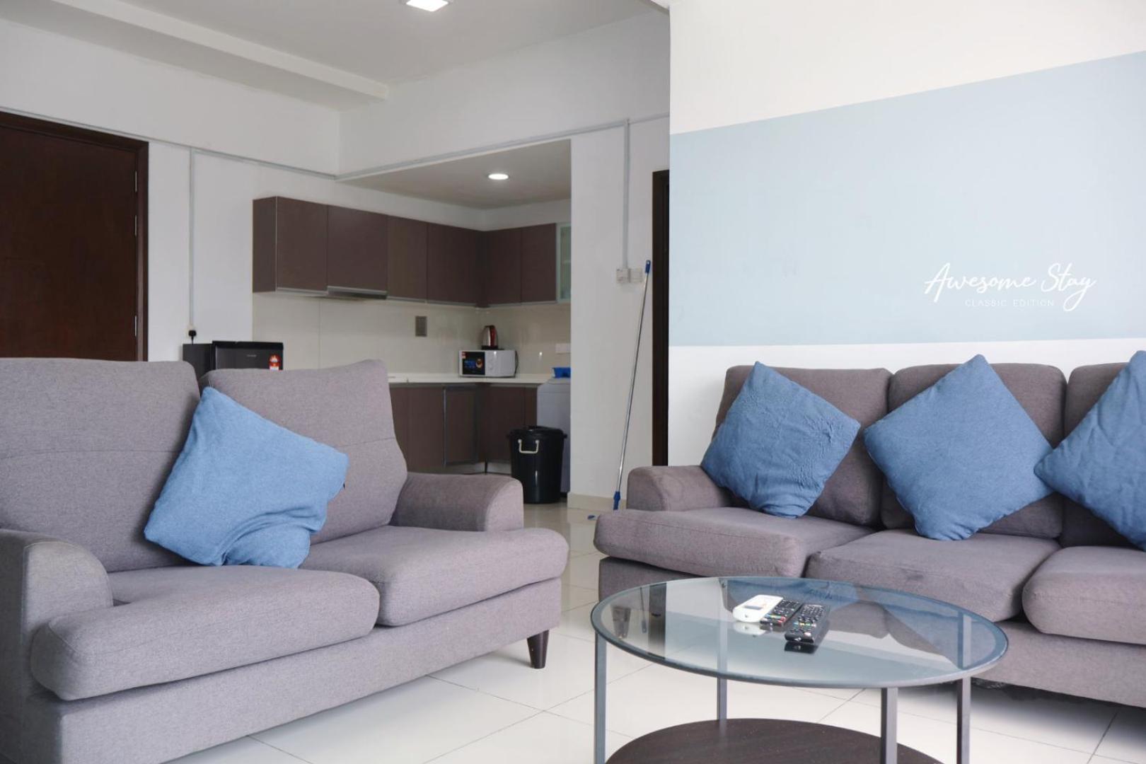 NJ Homestay Hostel at Regalia Residence