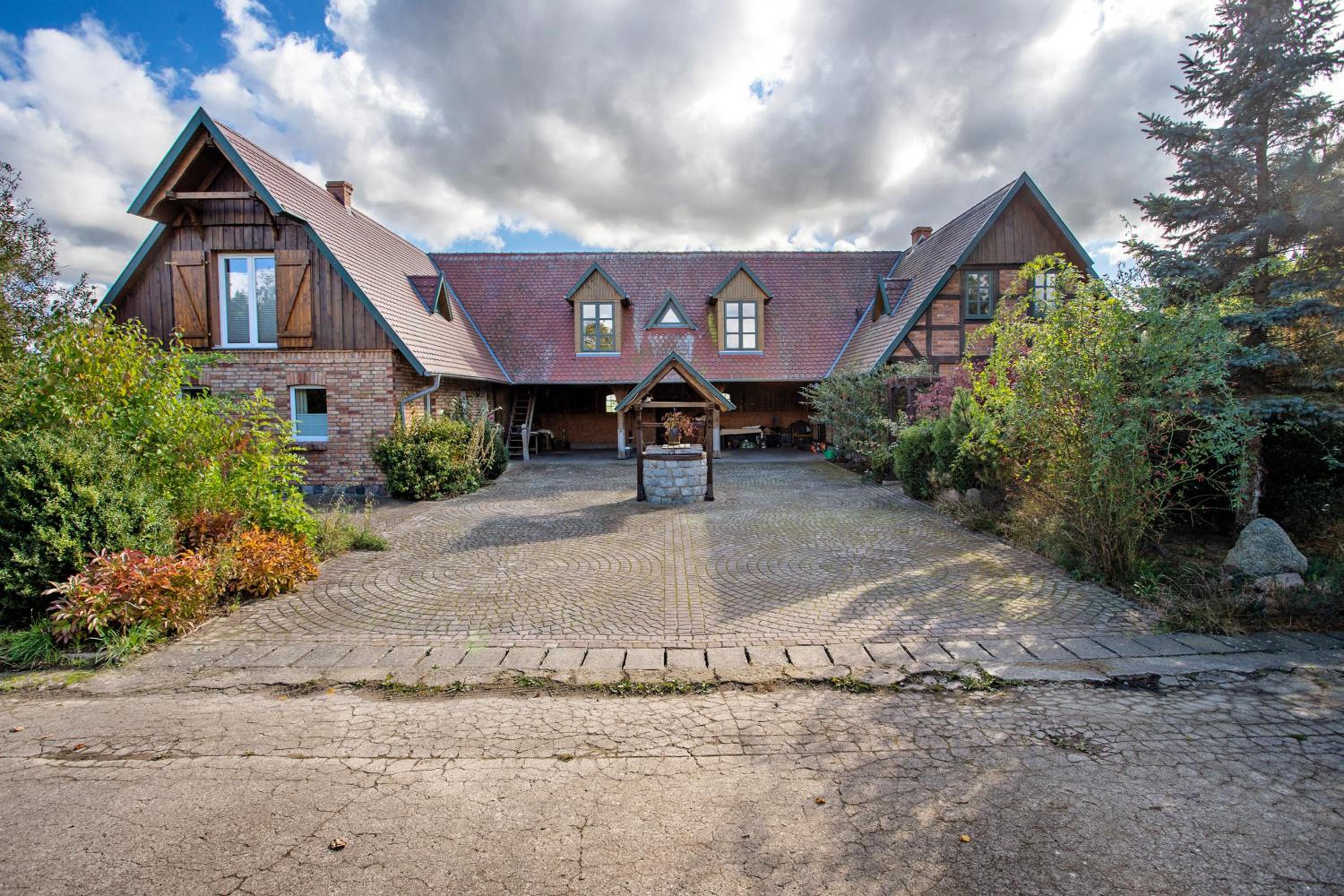Blockbohlen-Haus auf Hof Verchen