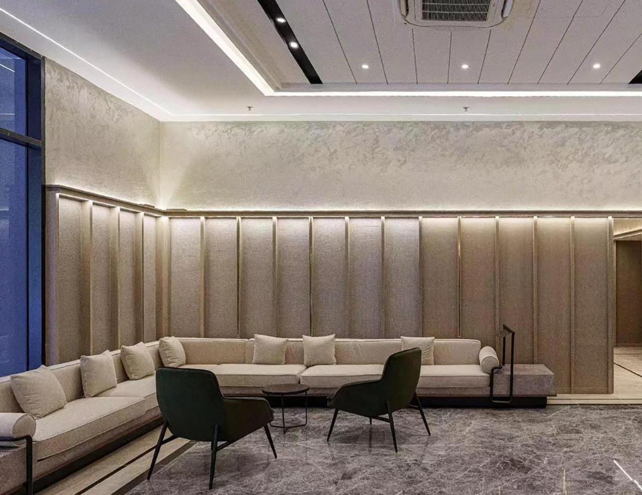 AGILE Infinity Suites TRX By AR