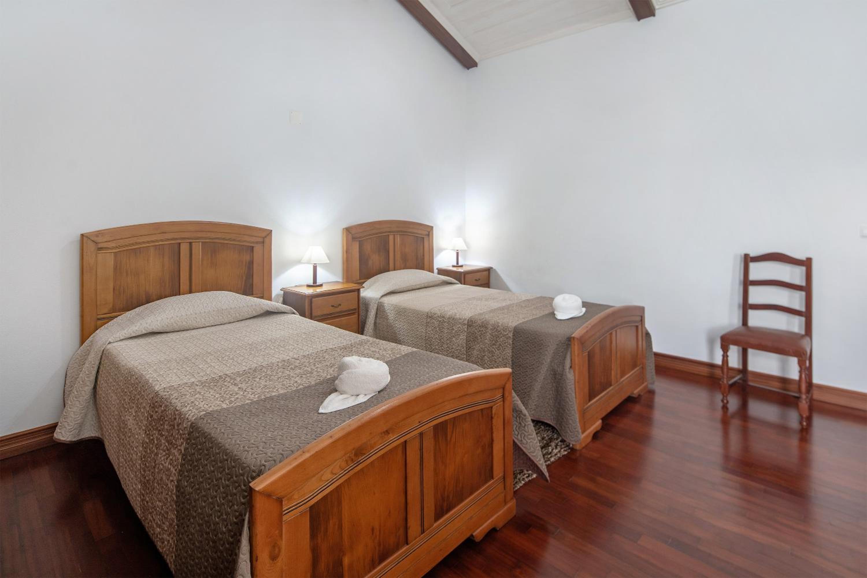 Bettencourt 2 Rooms