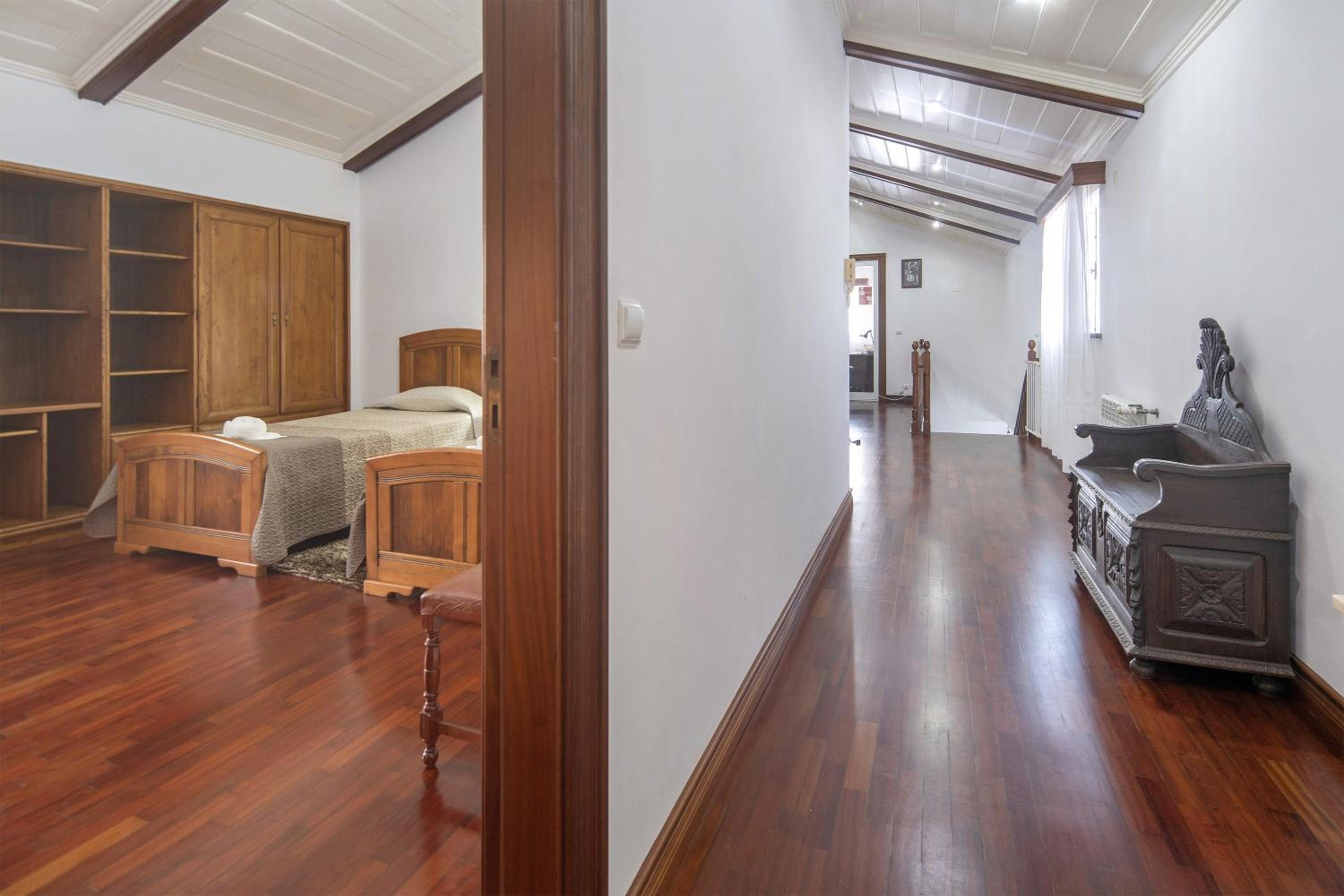 Bettencourt 2 Rooms
