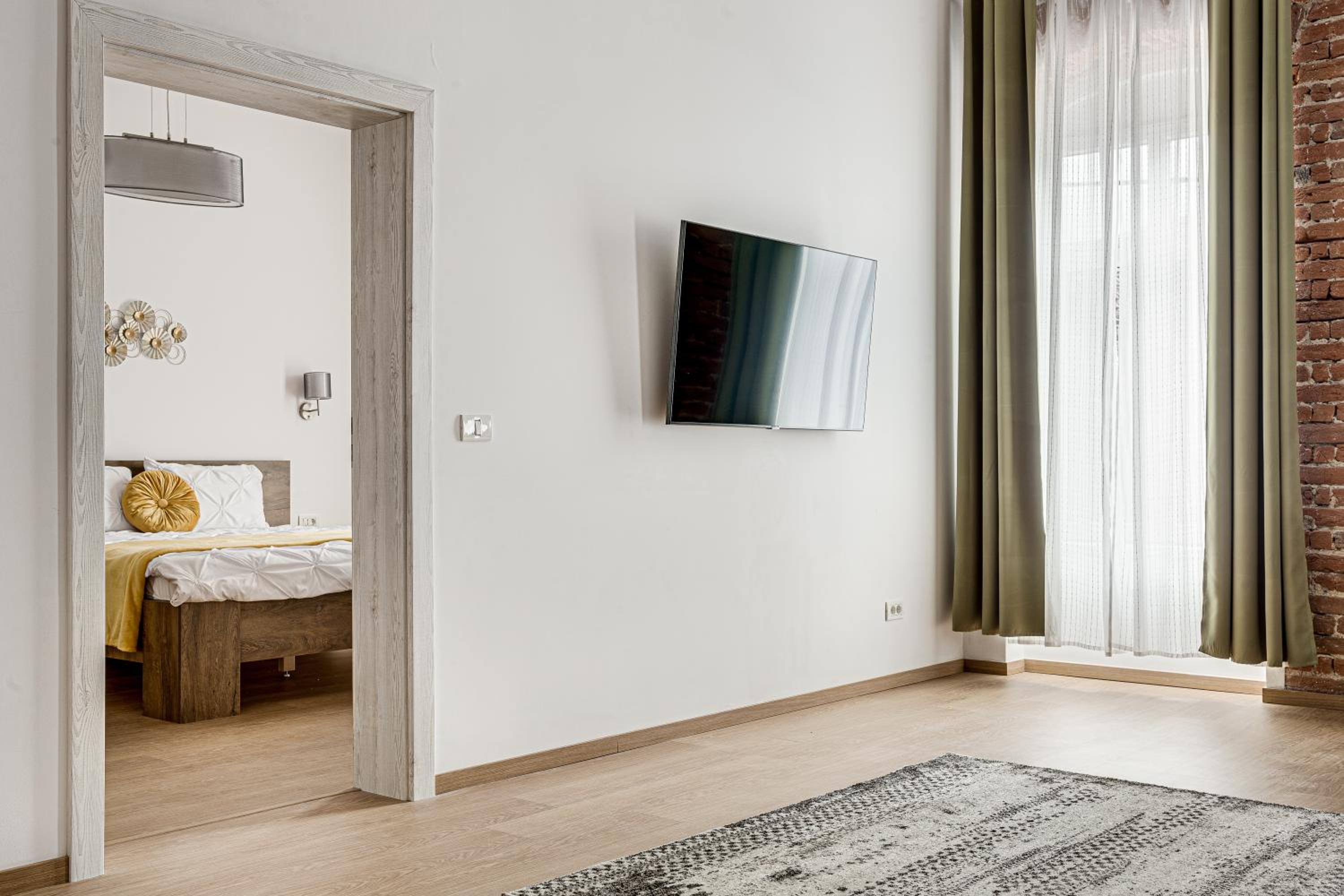 ARI Central Grand Apartments - Luxurious Stay