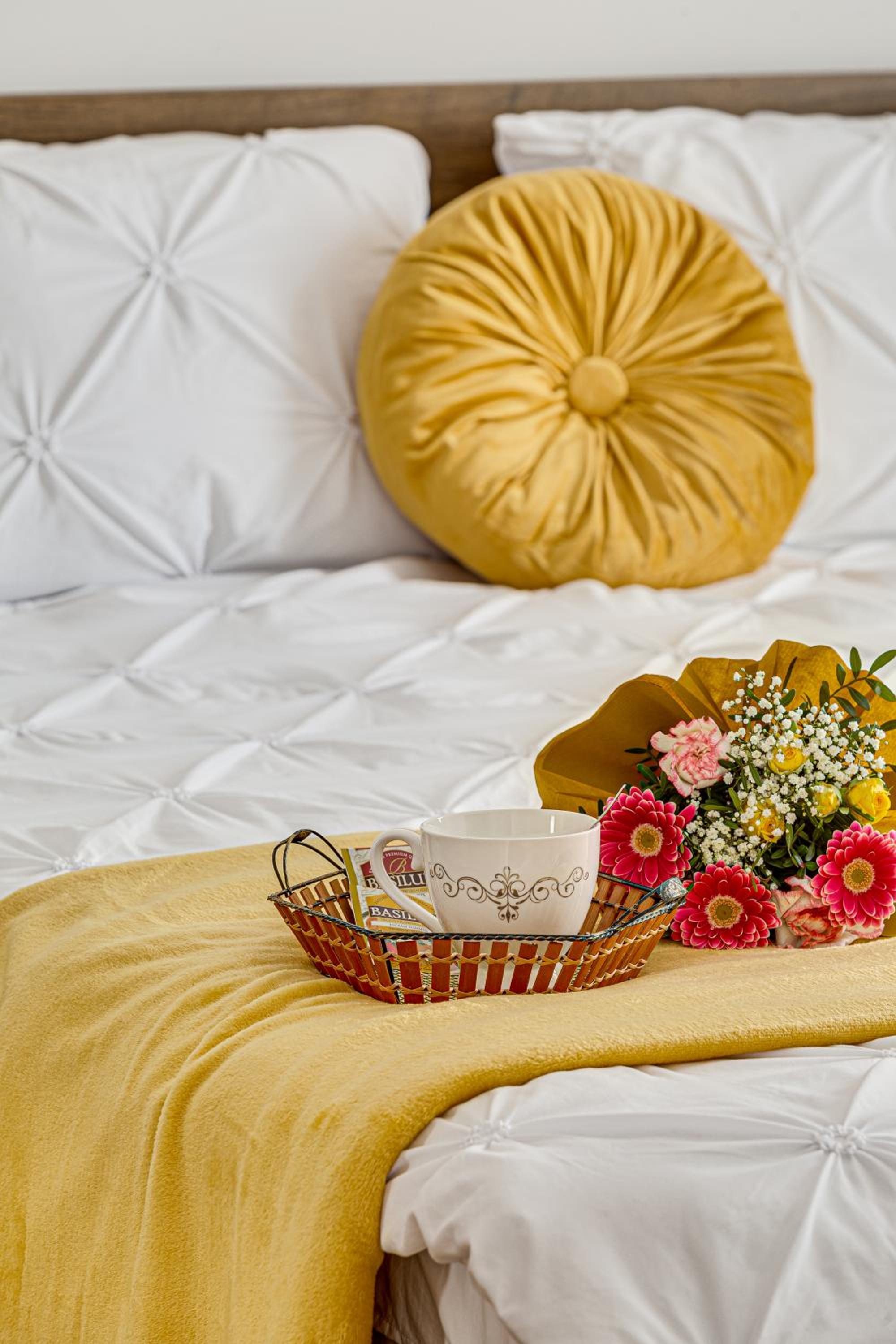 ARI Central Grand Apartments - Luxurious Stay
