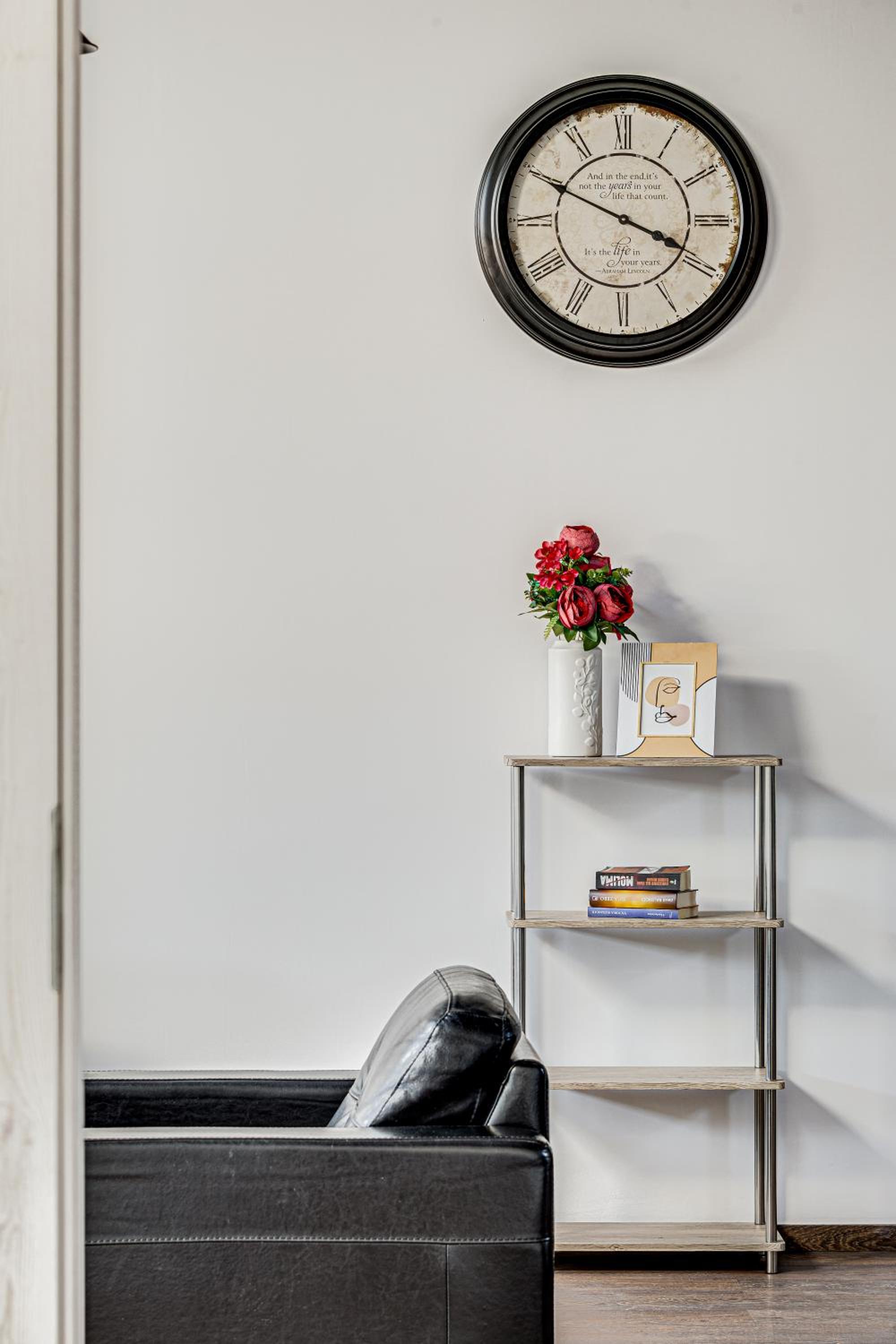 ARI Central Grand Apartments - Luxurious Stay