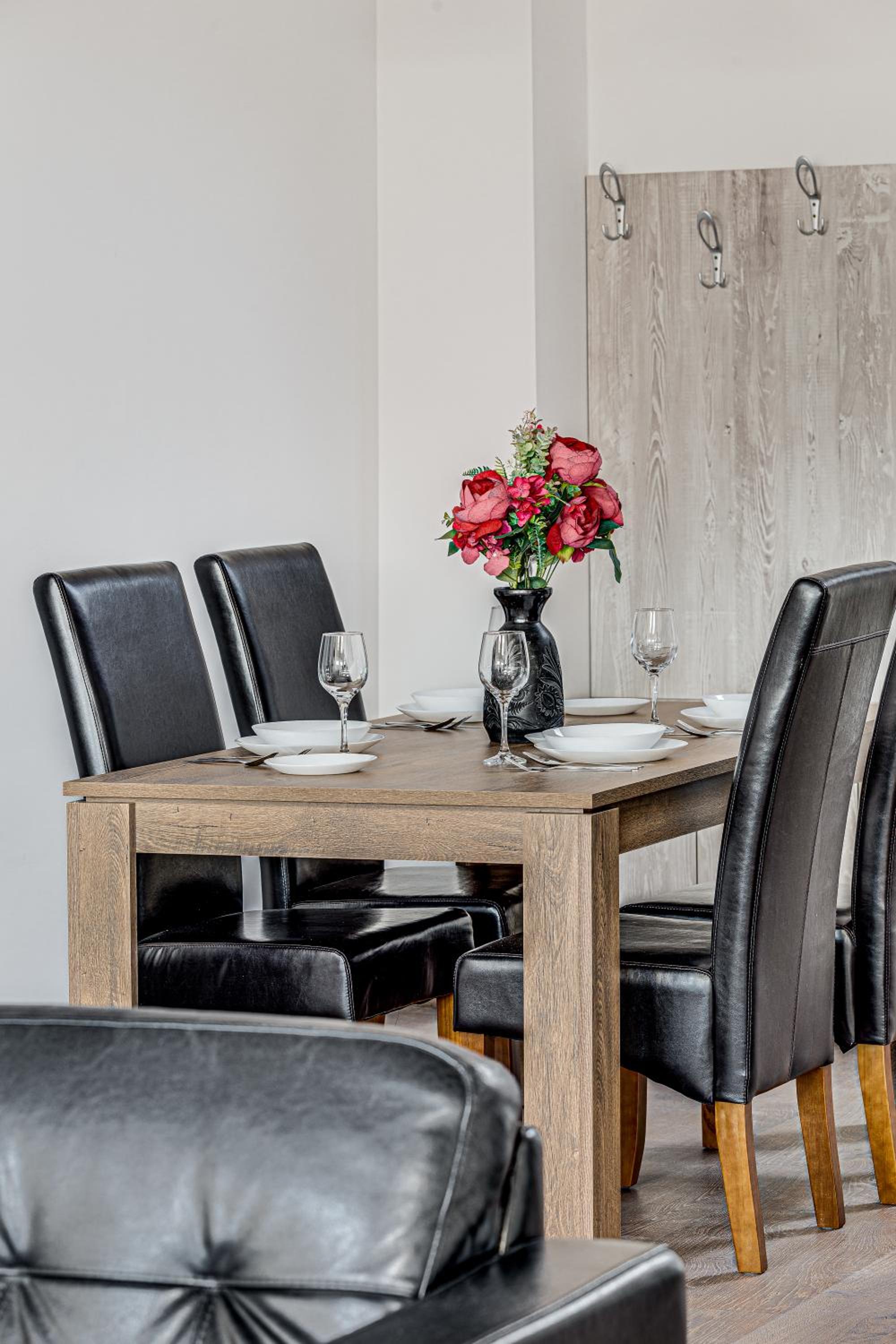 ARI Central Grand Apartments - Luxurious Stay
