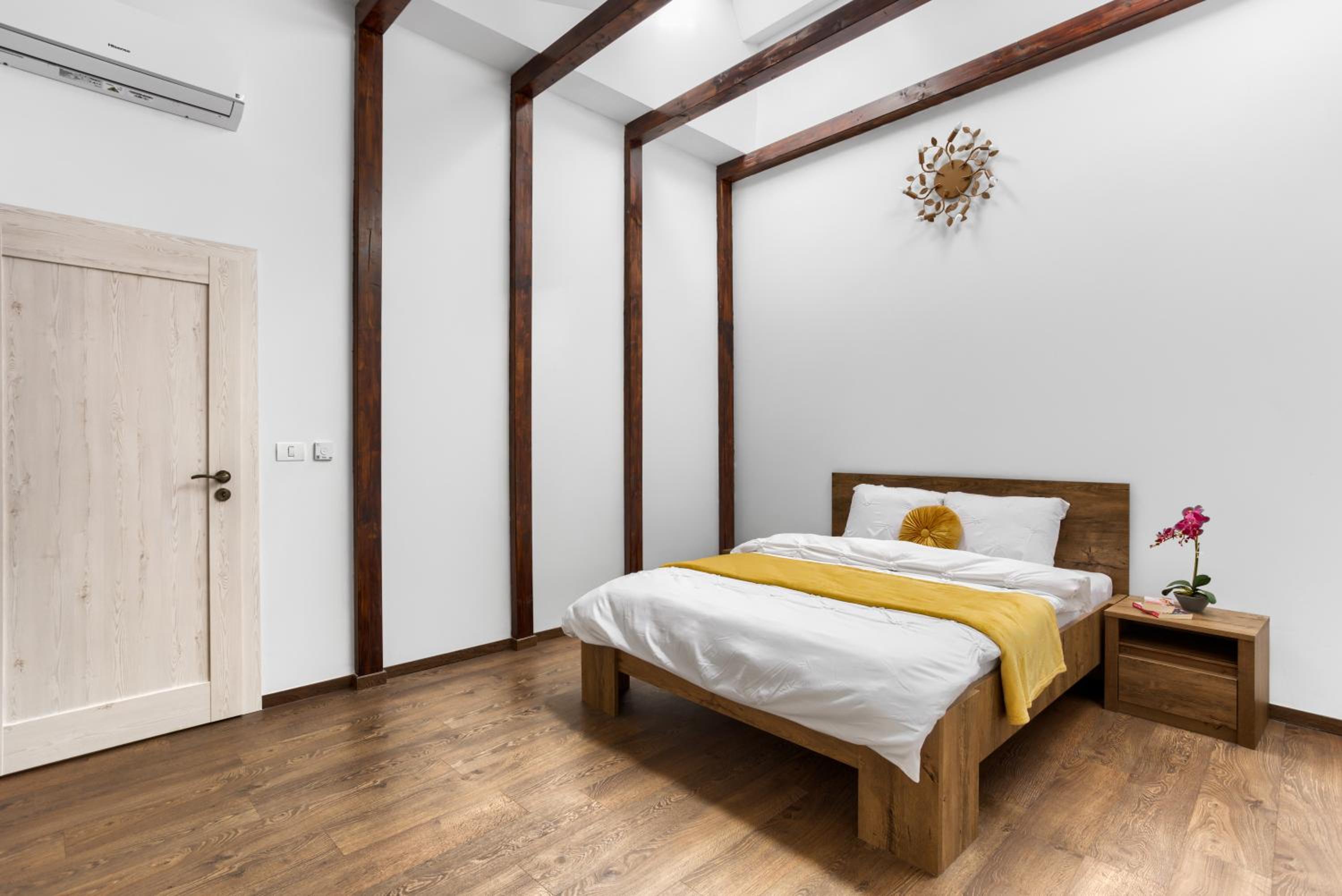 ARI Central Grand Apartments - Luxurious Stay