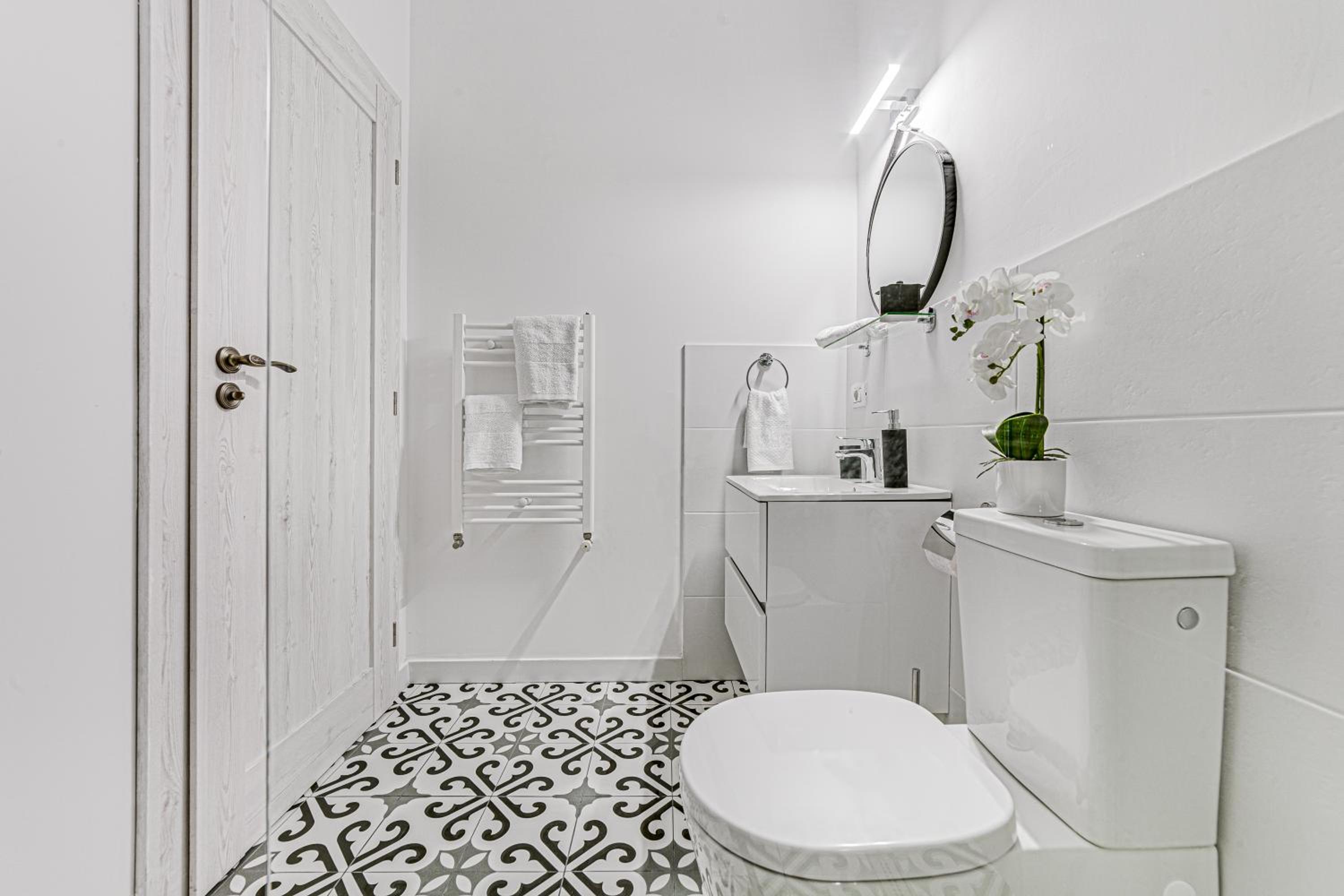 ARI Central Grand Apartments - Luxurious Stay