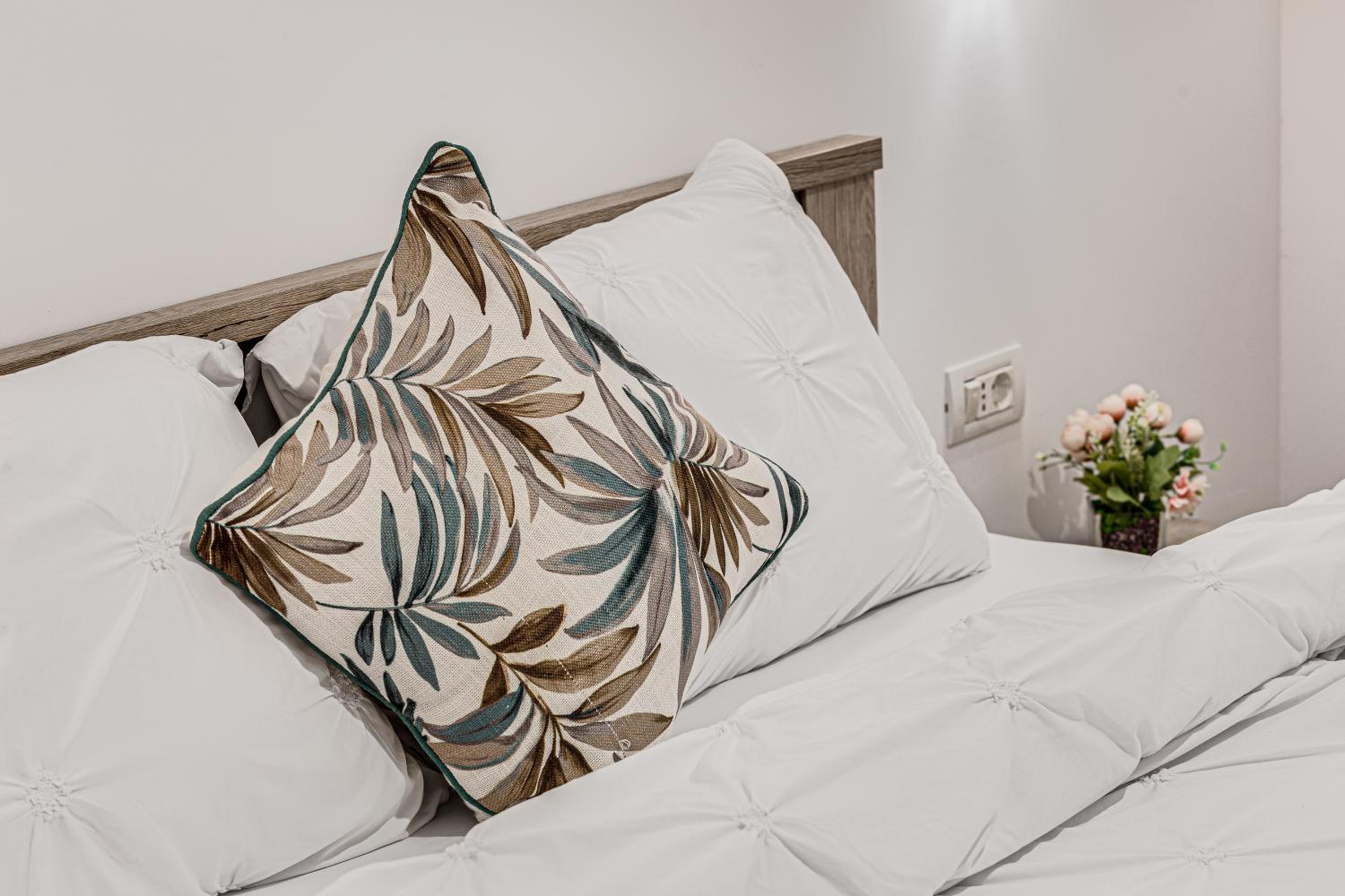 ARI Central Grand Apartments - Luxurious Stay