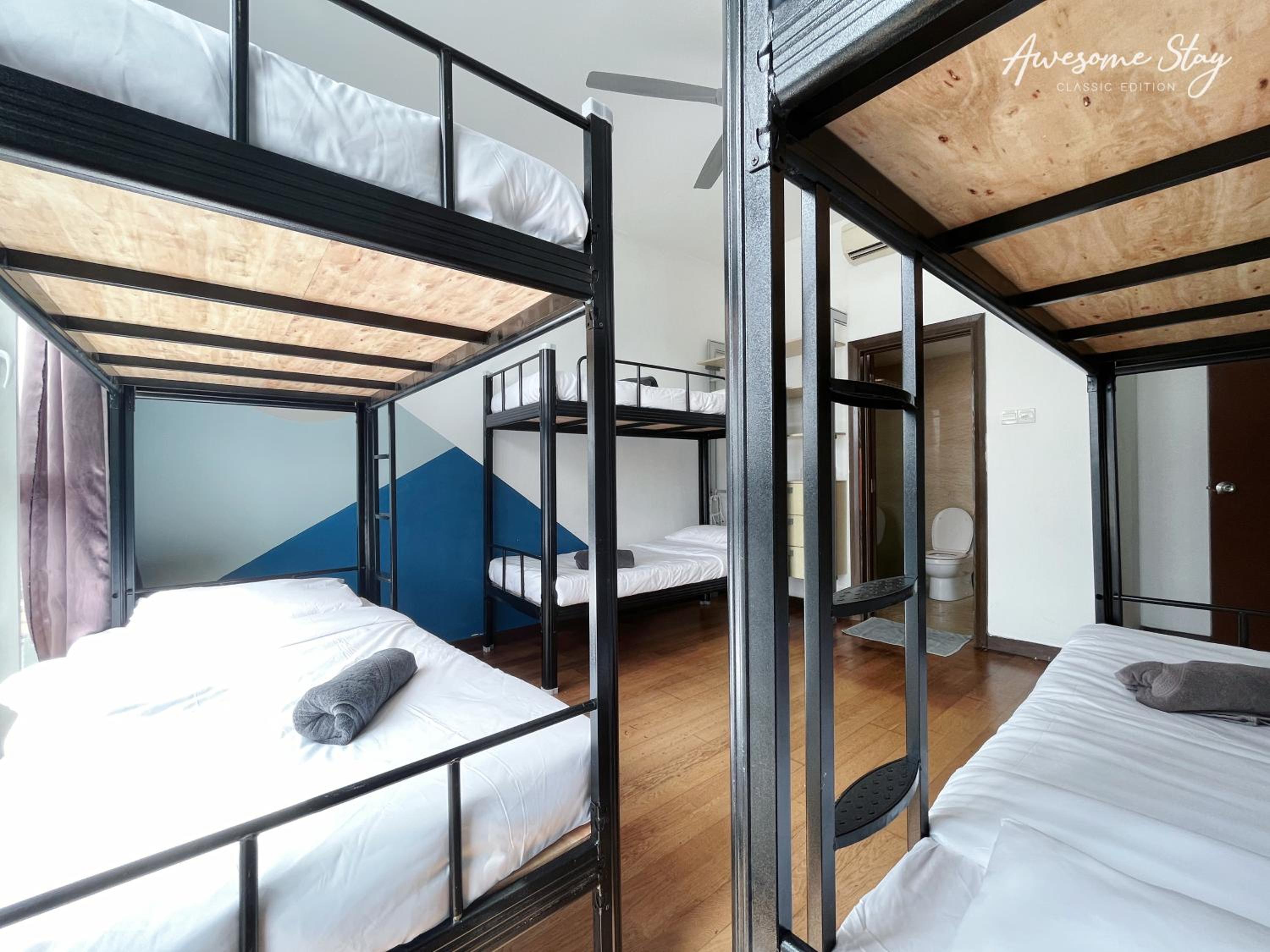 NJ Homestay Hostel at Regalia Residence