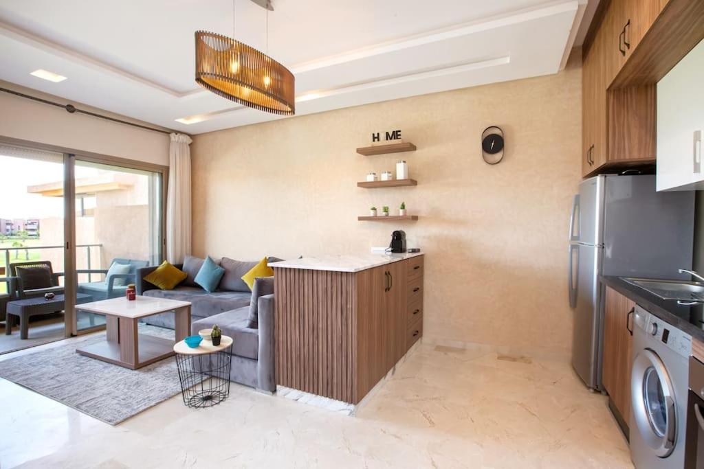 Cozy&Elegant-Prestigia-pool-10min from Gueliz