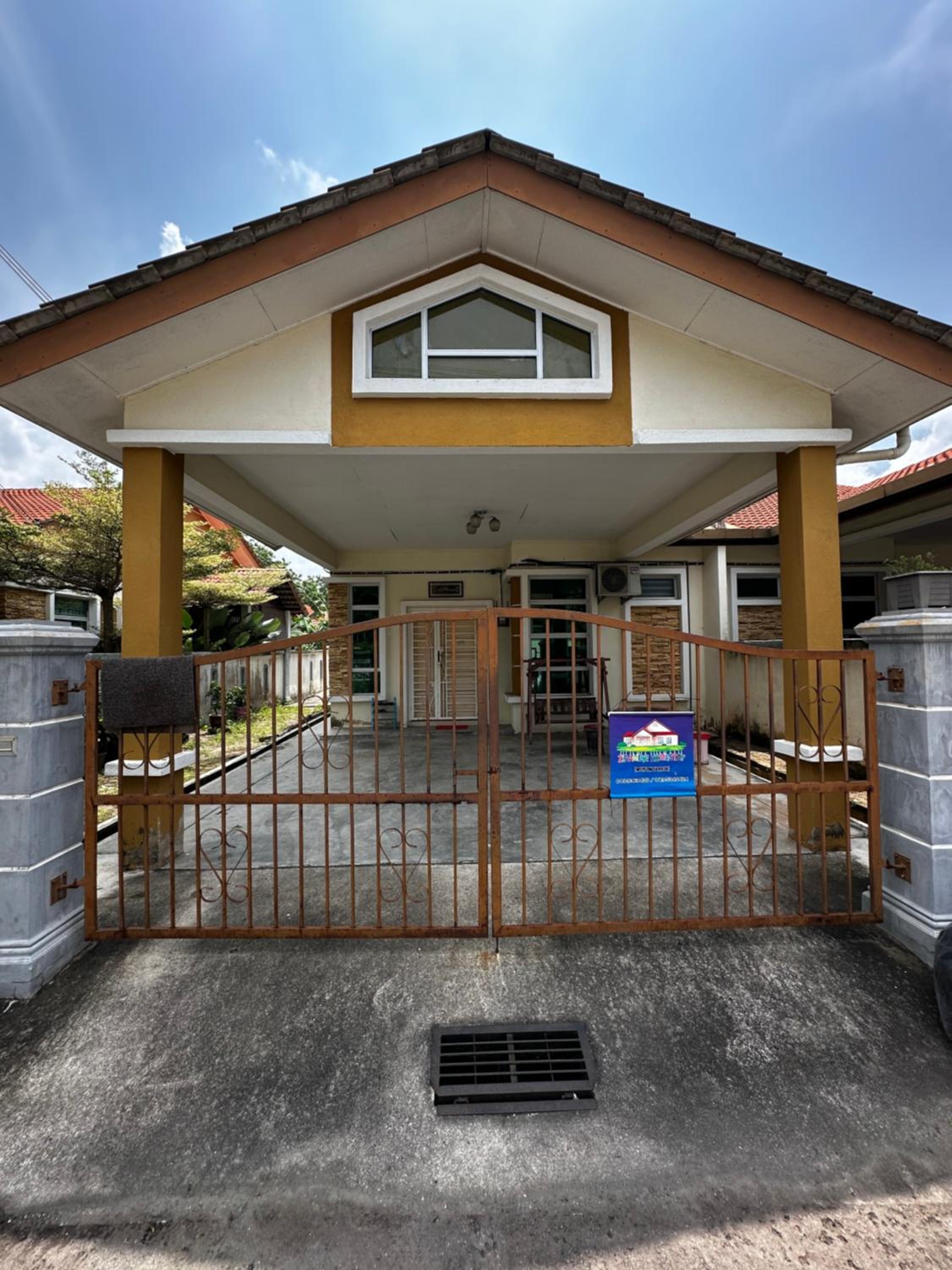 Ziramike Homestay