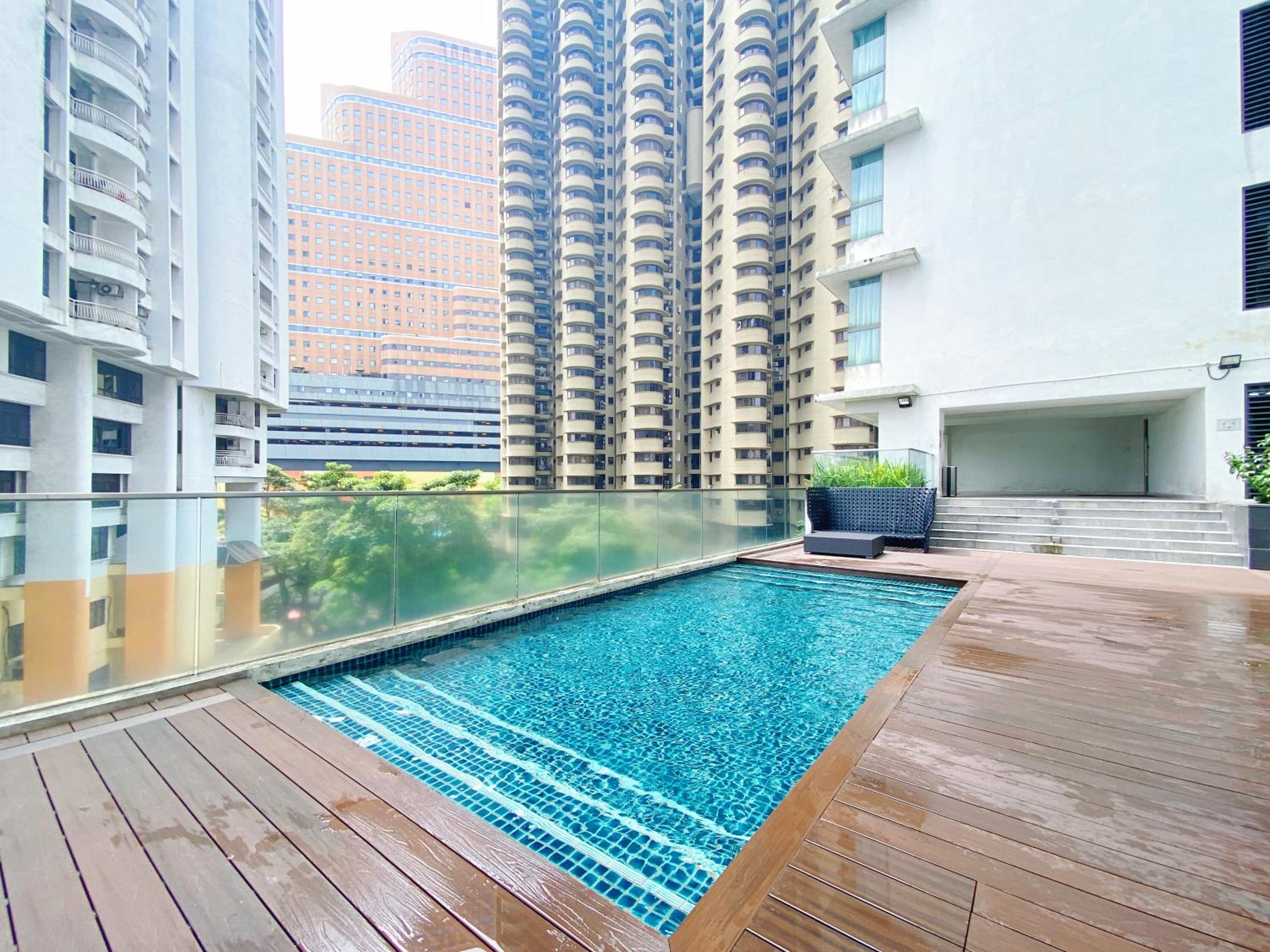 NJ Homestay Hostel at Regalia Residence