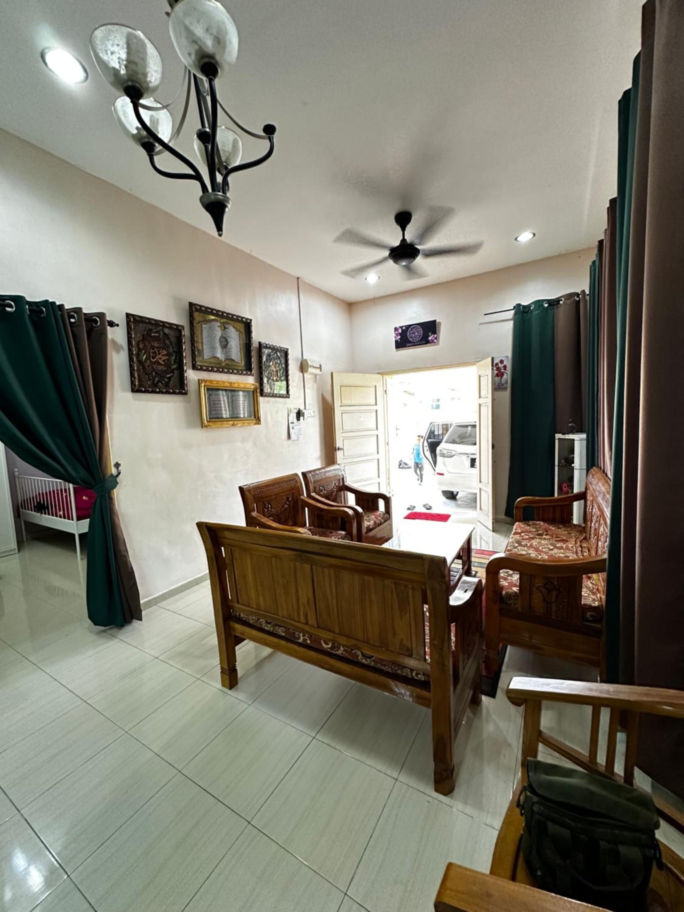 Ziramike Homestay
