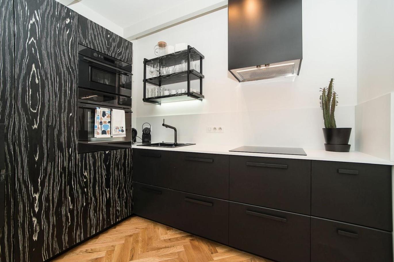 Large and modern apartment in the heart of Prague