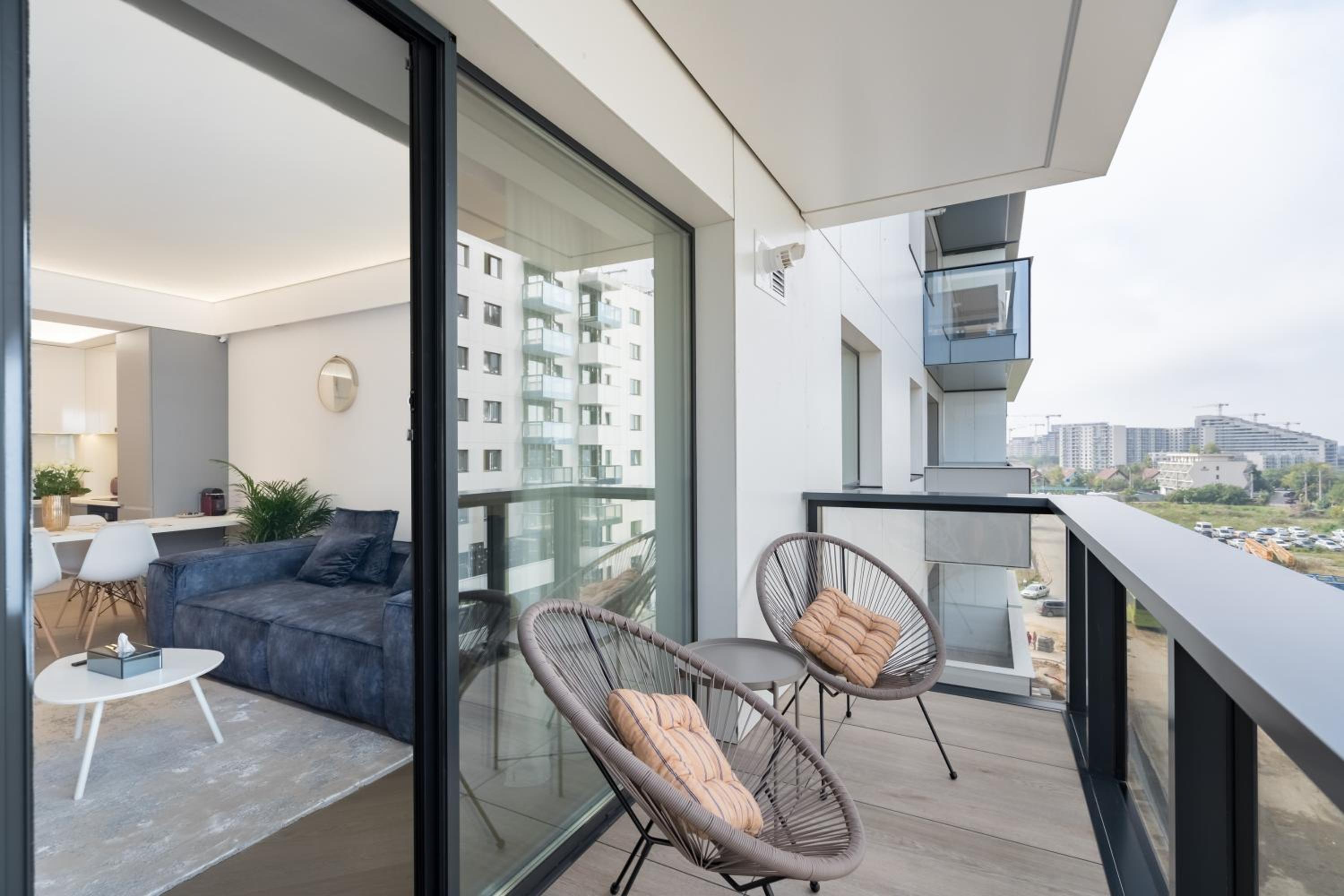 Cortina North Premium Smart Apartment with Parking