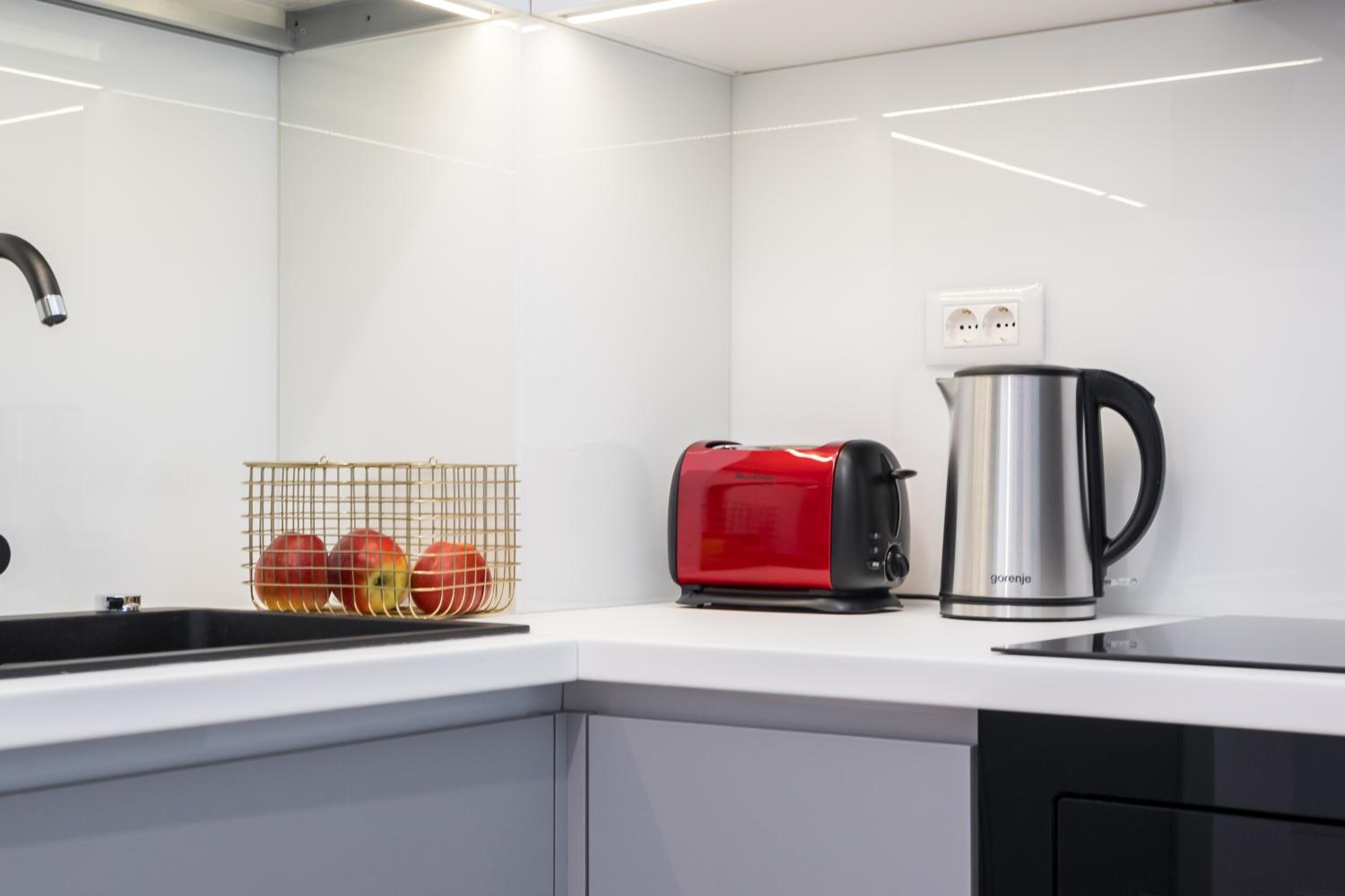 Cortina North Premium Smart Apartment with Parking