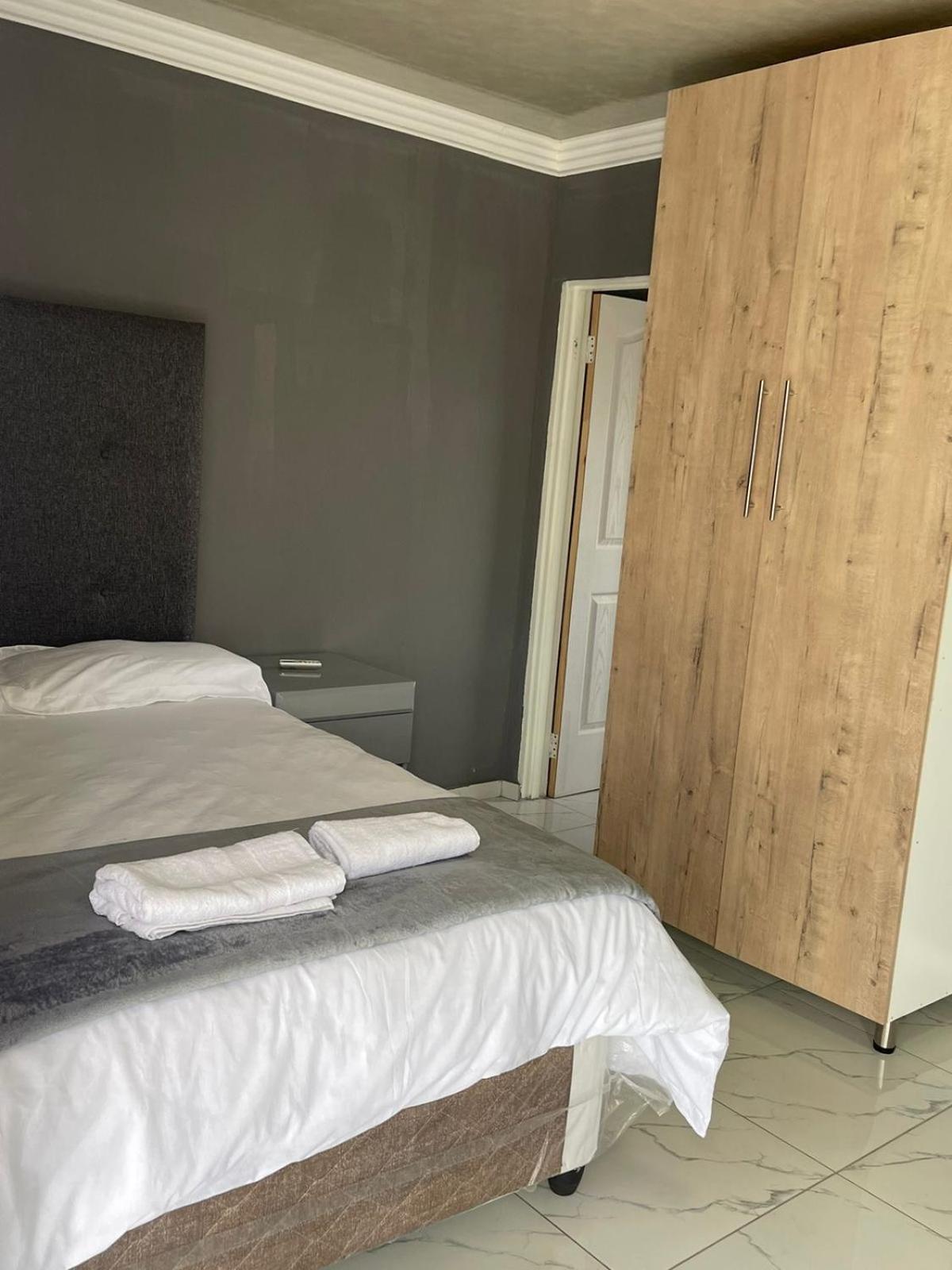 Mukutsuri Luxury Apartments view 2