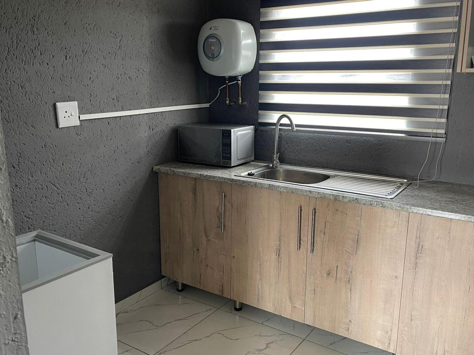 Mukutsuri Luxury Apartments view 3