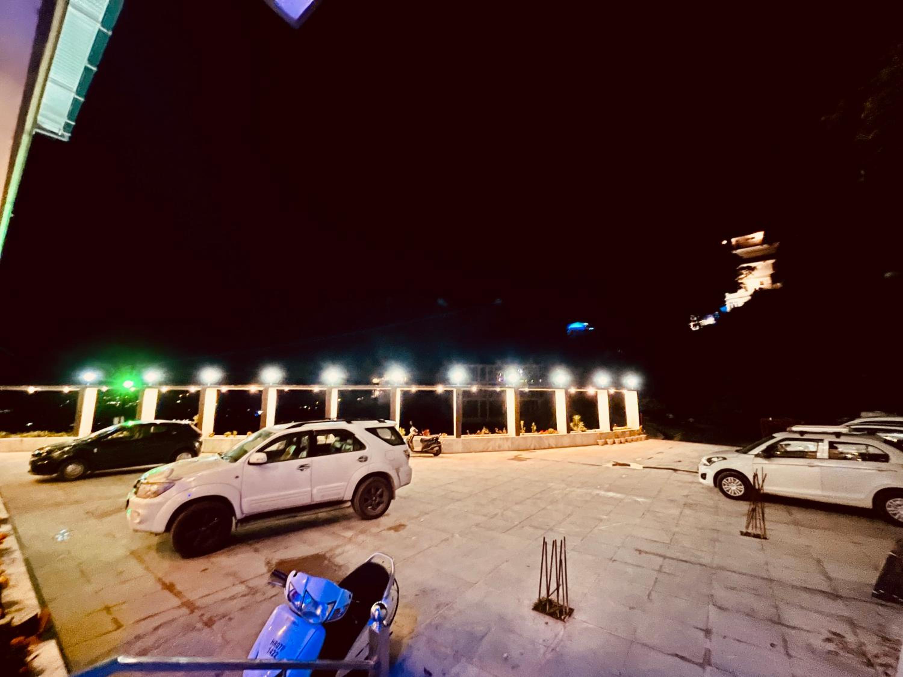 The kempty Fall Resort, Mussoorie - Lavish & Luxury Stay view 3