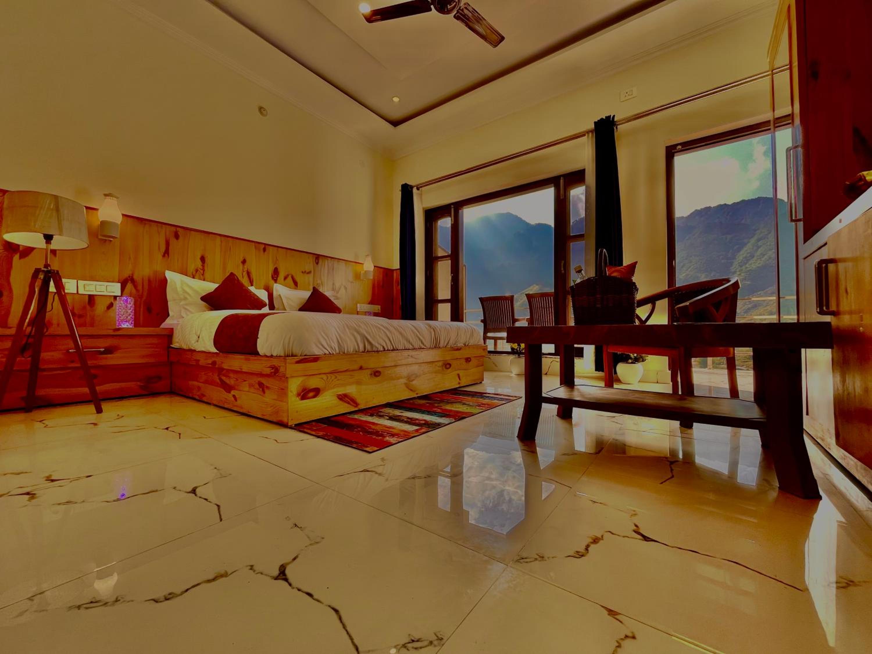 The kempty Fall Resort, Mussoorie - Lavish & Luxury Stay view 5