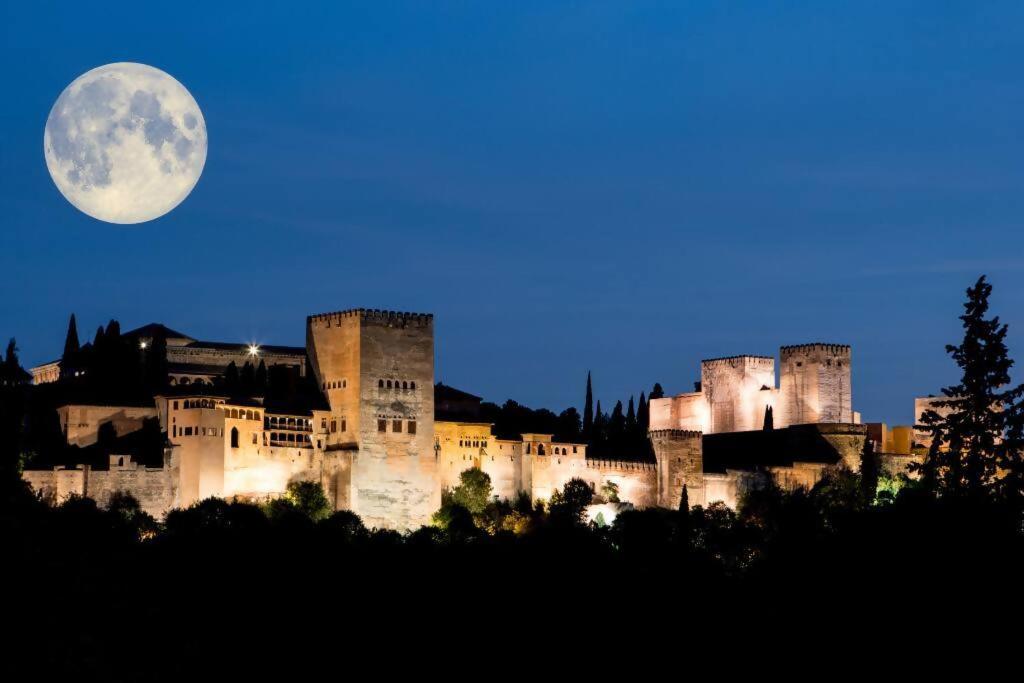 Céntrico y tranquilo Apto cerca La Alhambra ven