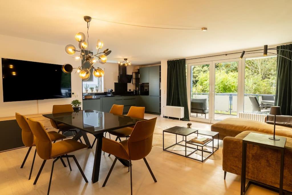 Grafschafft angenehmes wohnen - 2 Schlafzimmer I Tiefgarage I Balkon