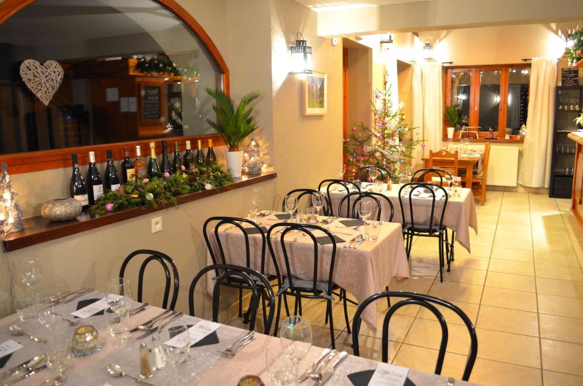 restaurant