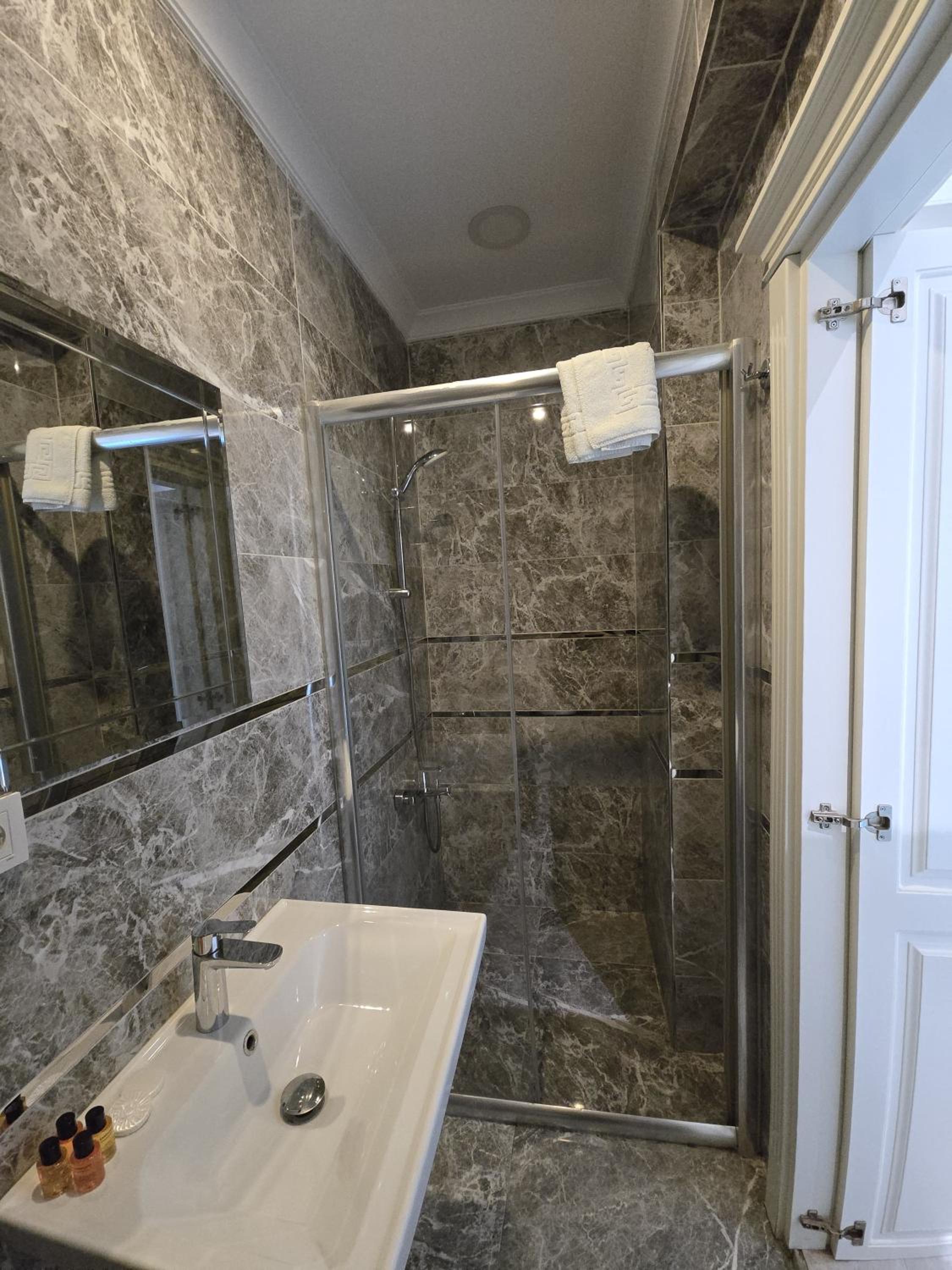 The Empress Theodora Hotel ll - Image 8