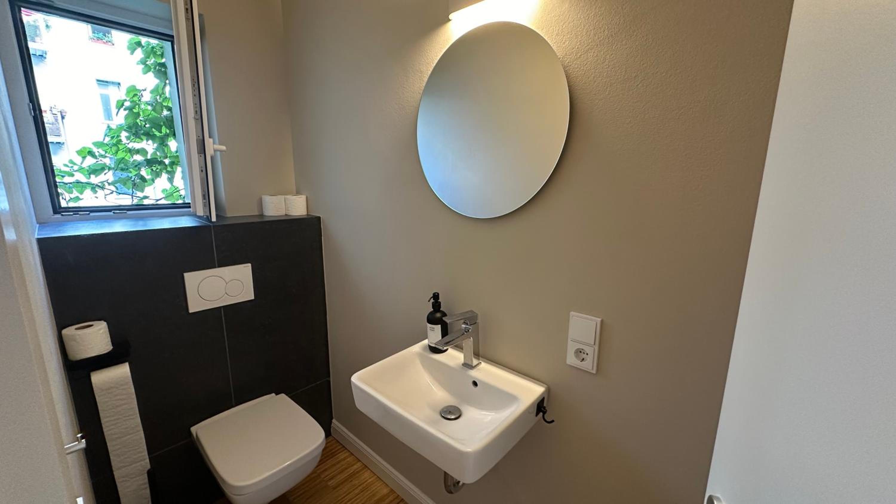 Large, comfortable and luxurious flat in Berlin Center, Prenzlauer Berg