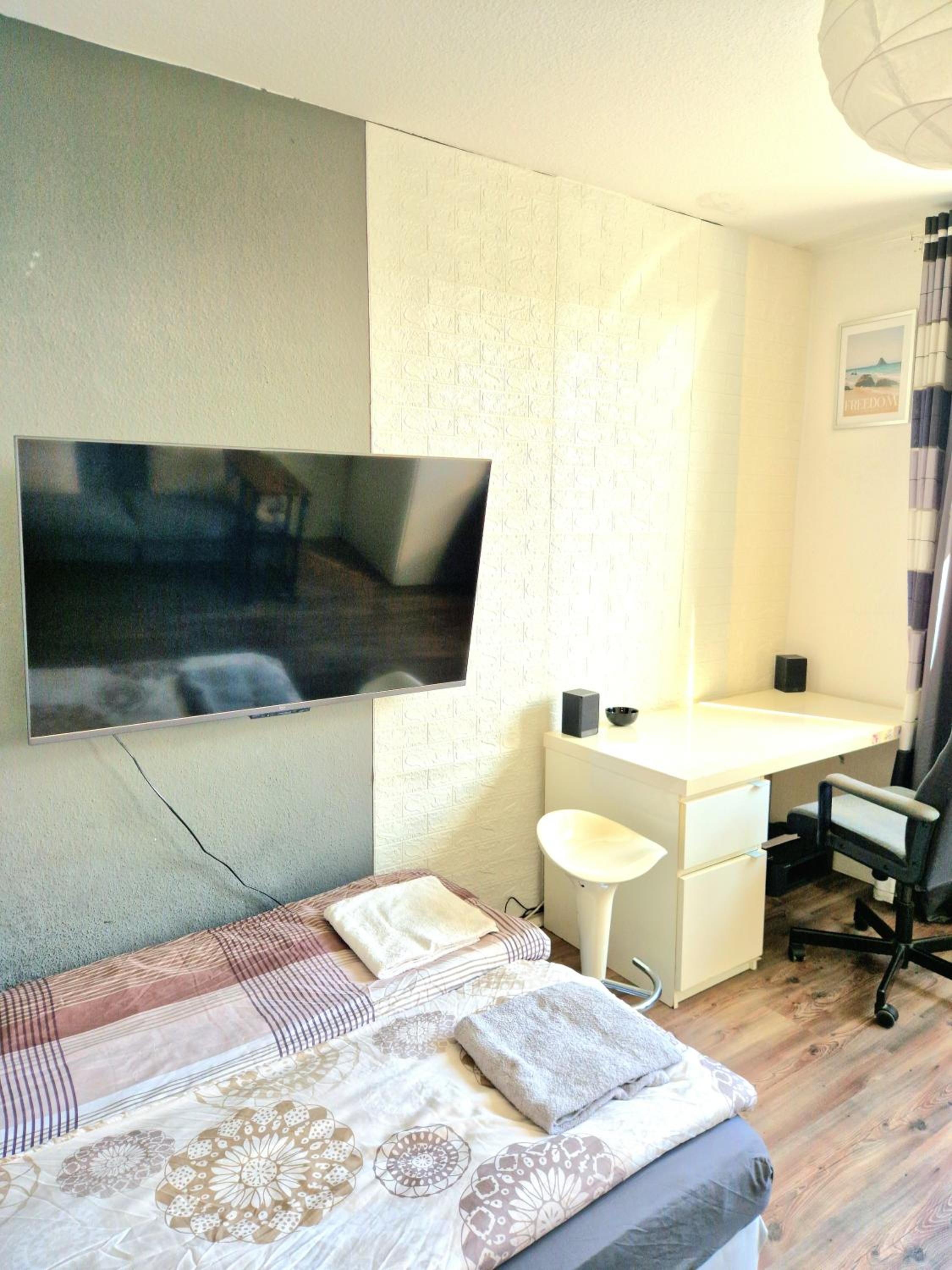 Room Nice and Cozy in Green Area near the citycenter