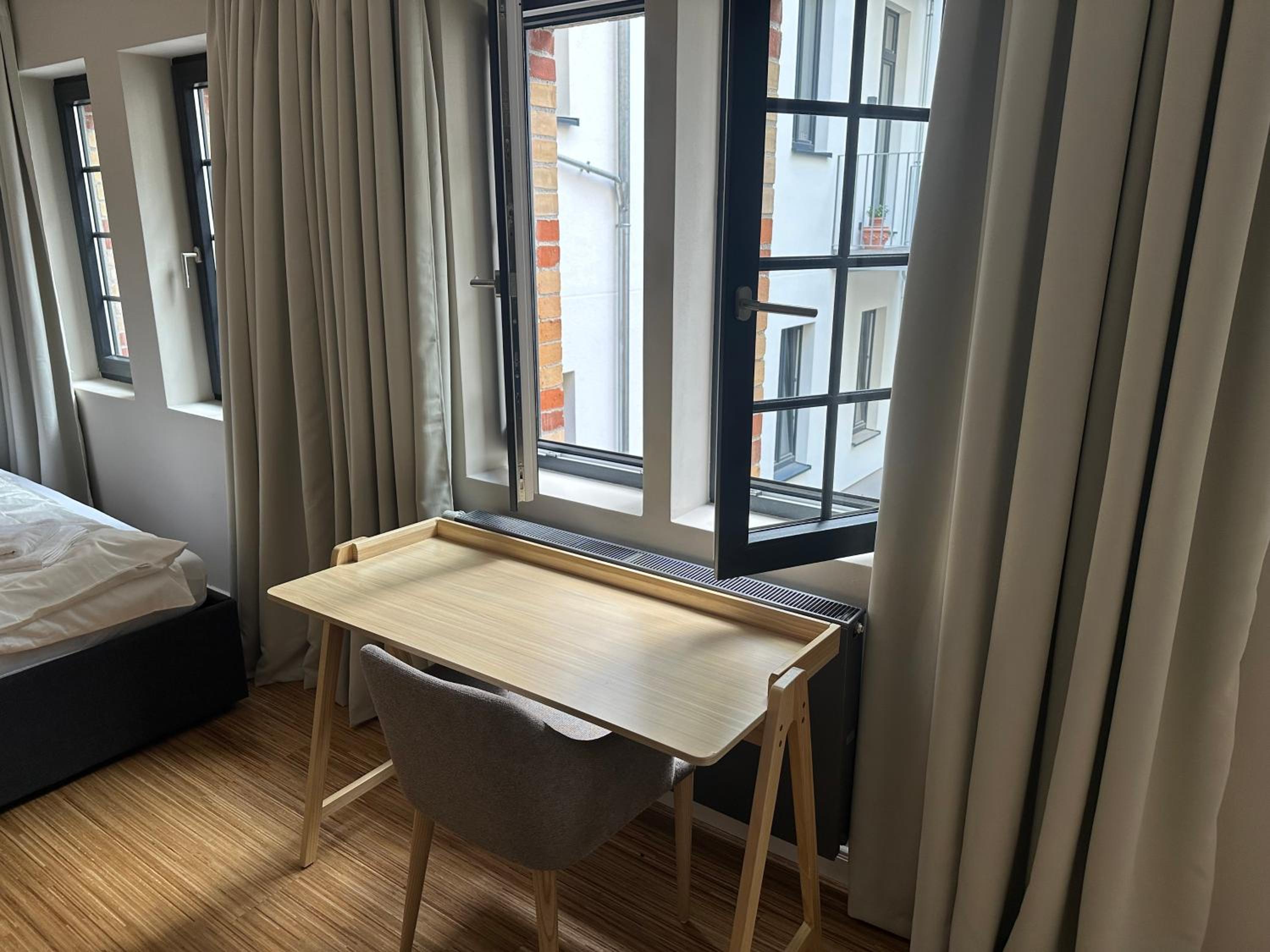 Large, comfortable and luxurious flat in Berlin Center, Prenzlauer Berg