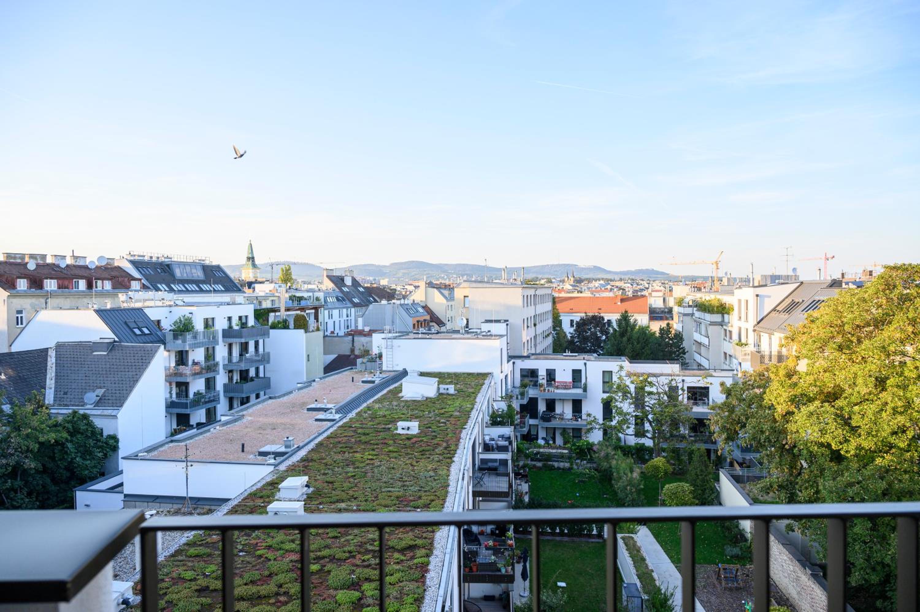 Vienna Sunny Side Up Apartments