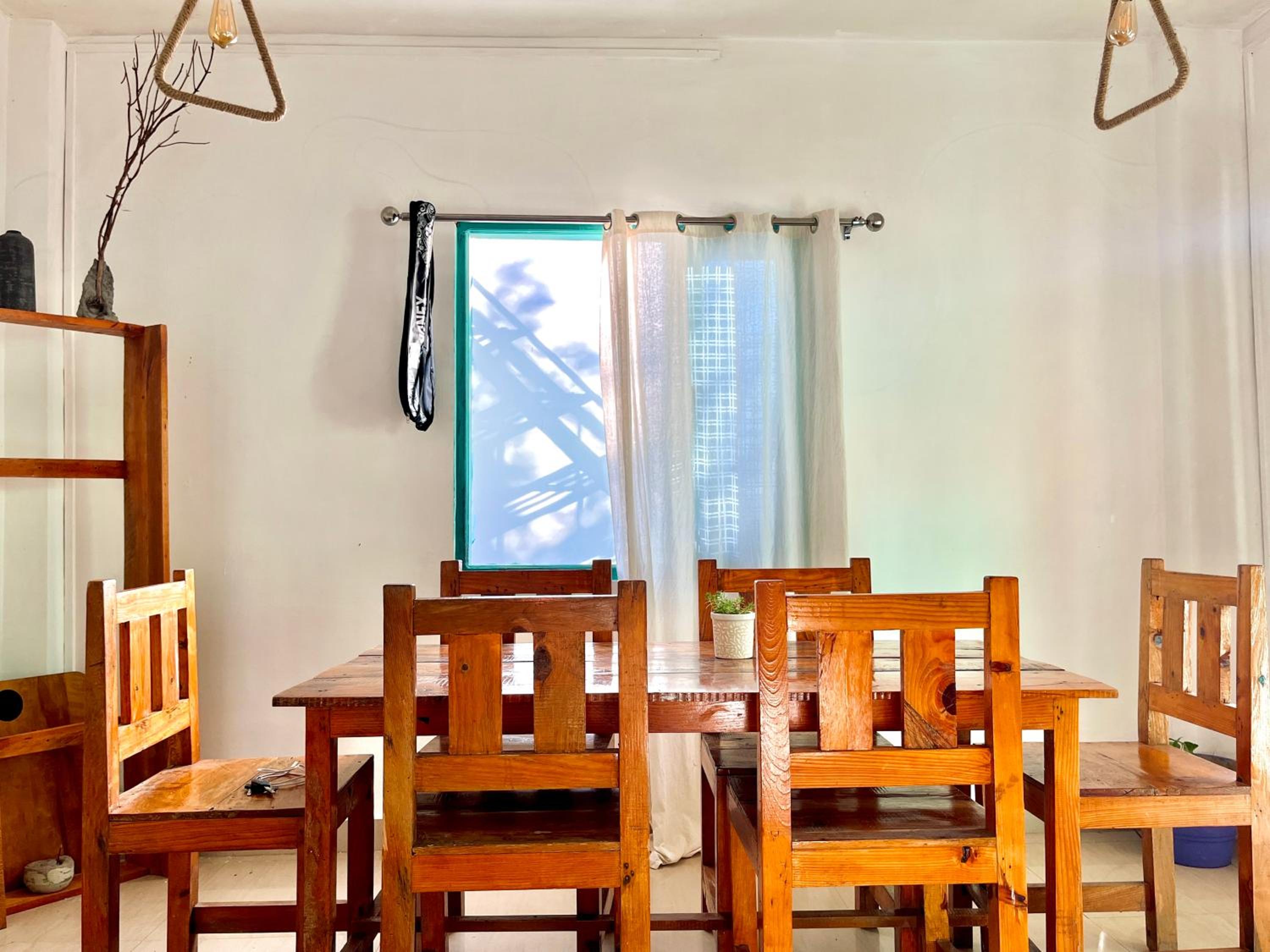 Sparrow House, Landing Site, 3-bedroom house, Kitchen, Bonfire view 3