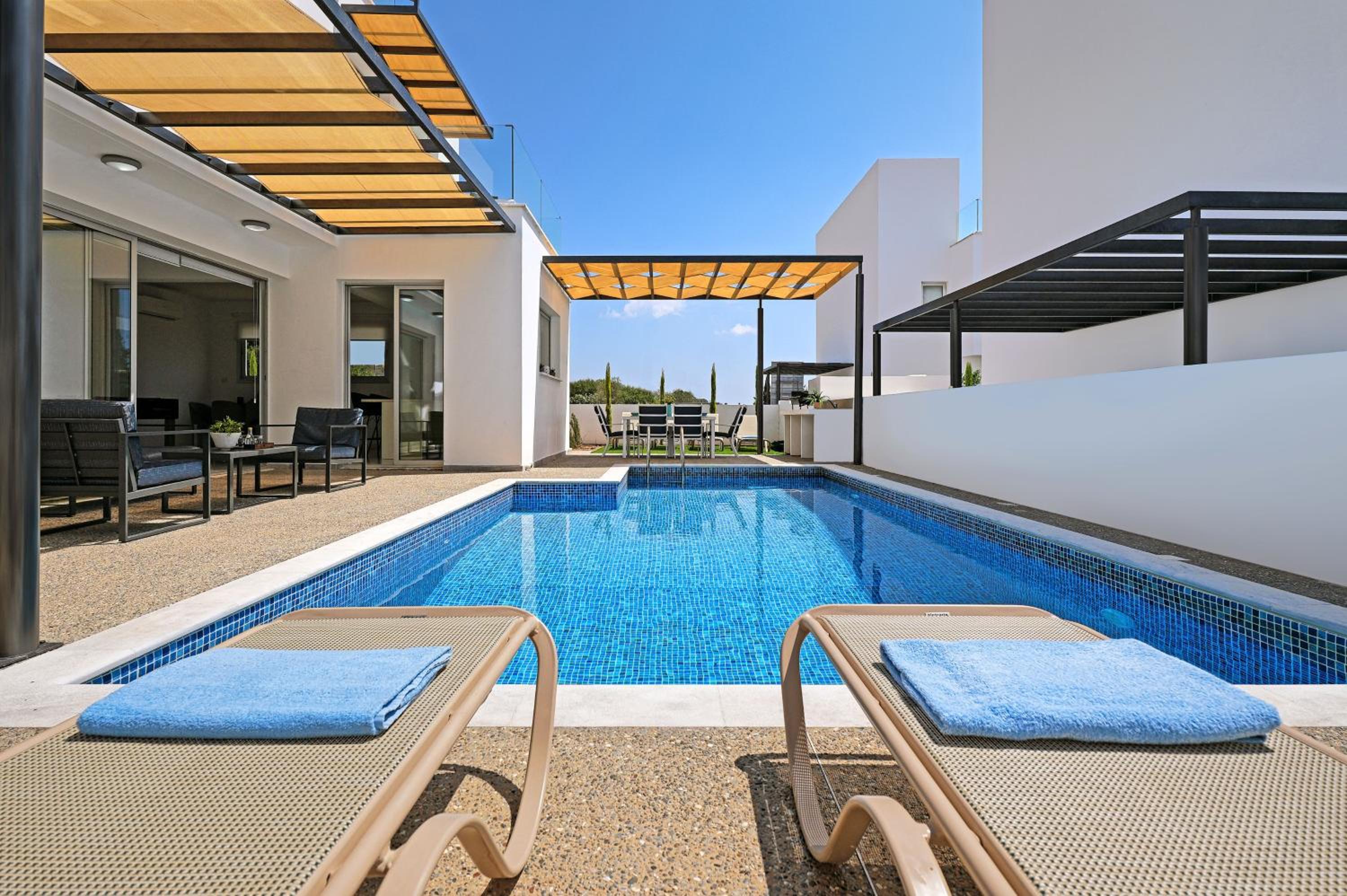 Villa Rosaleen - Ayia Napa Resort Center