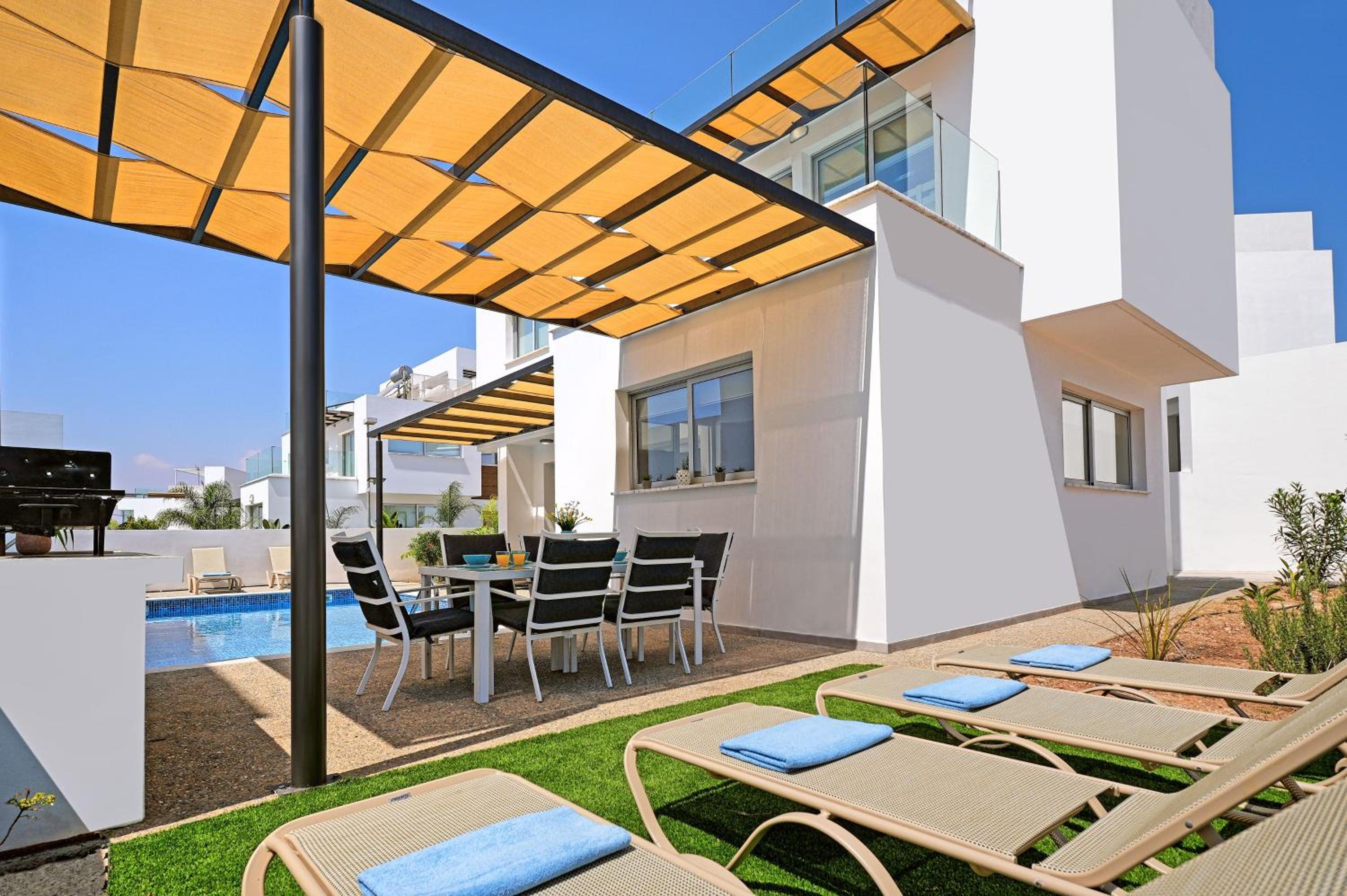Villa Rosaleen - Ayia Napa Resort Center
