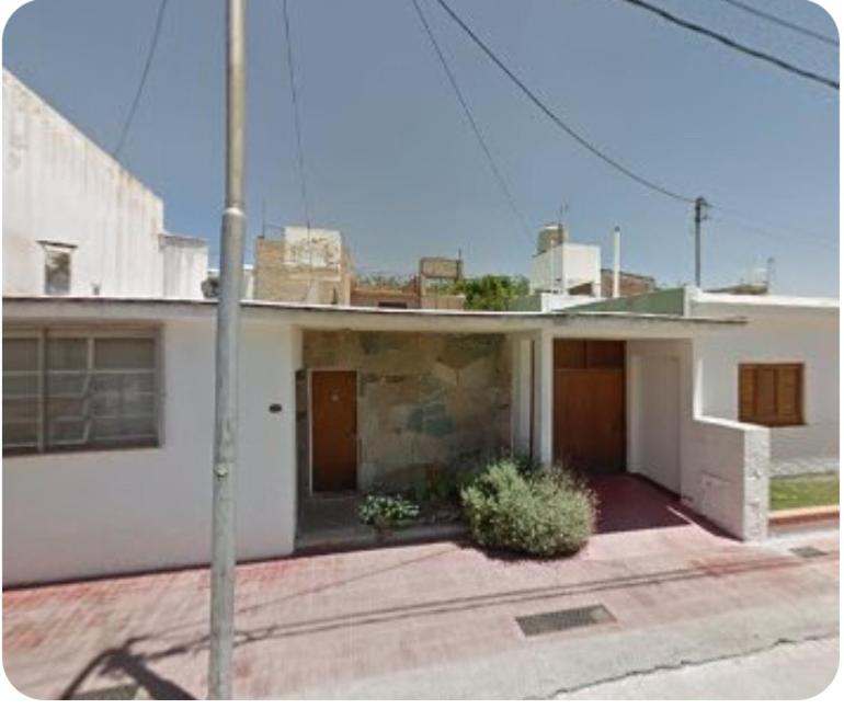 Hermosa casa tranquila en la ciudad