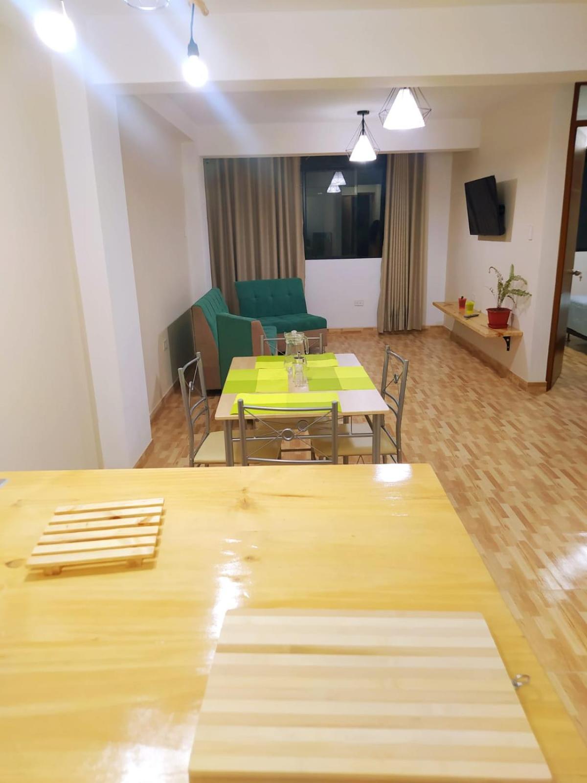 Departamento amplio, moderno, Cusco Perú