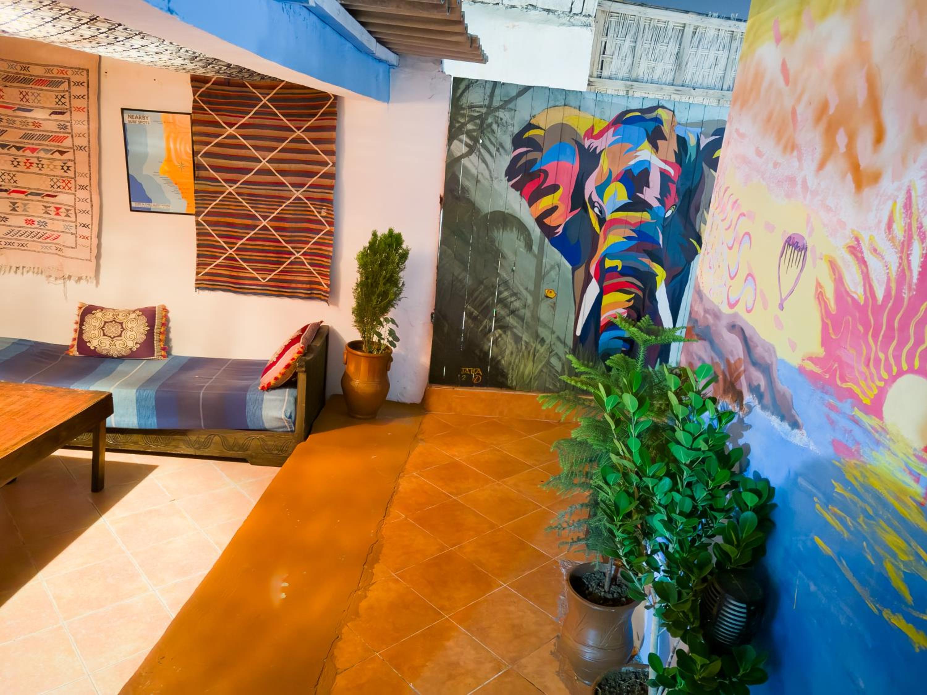 lounge