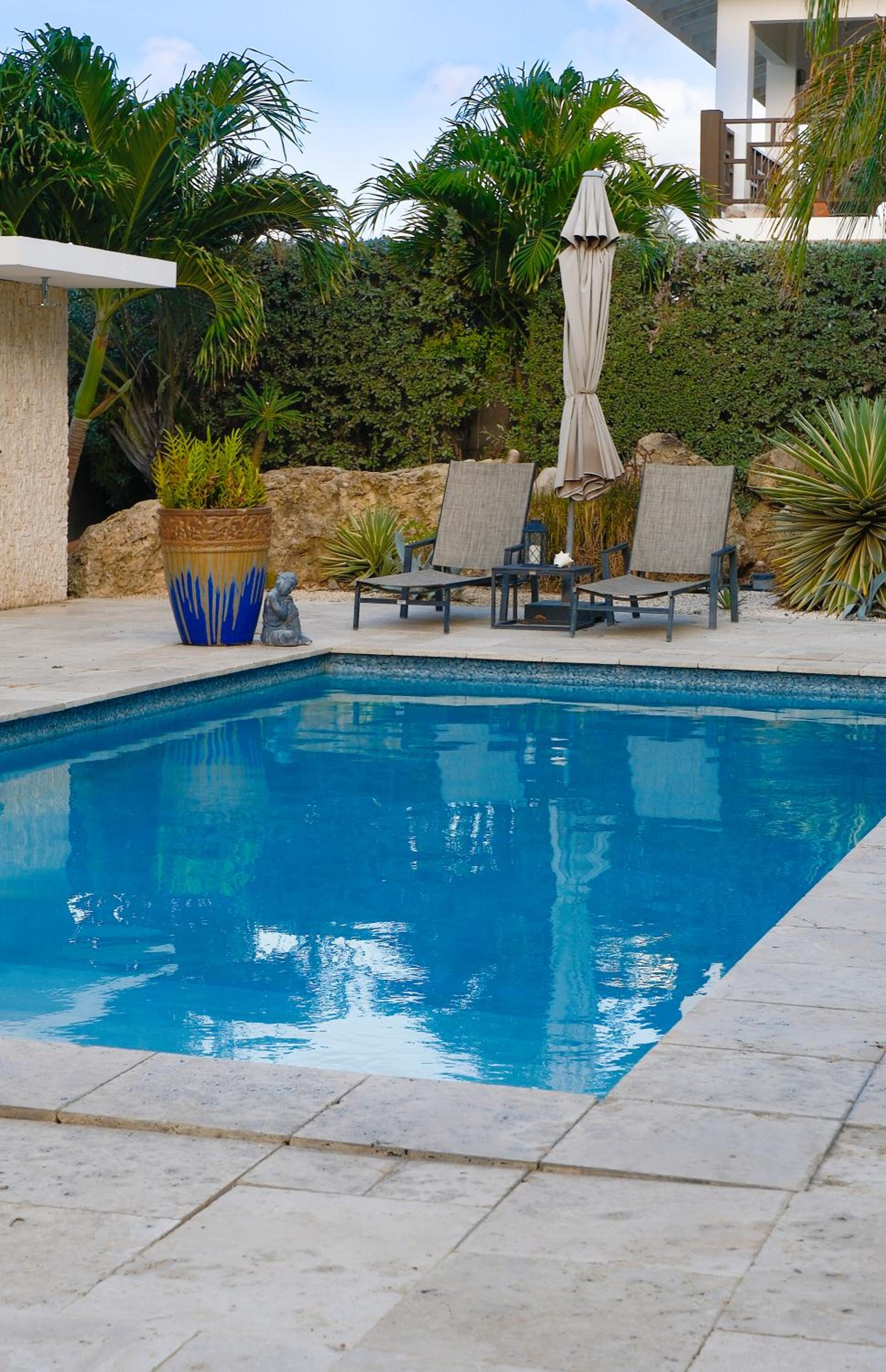 Goudhaen Luxury Private apartments Jan Thiel Beach