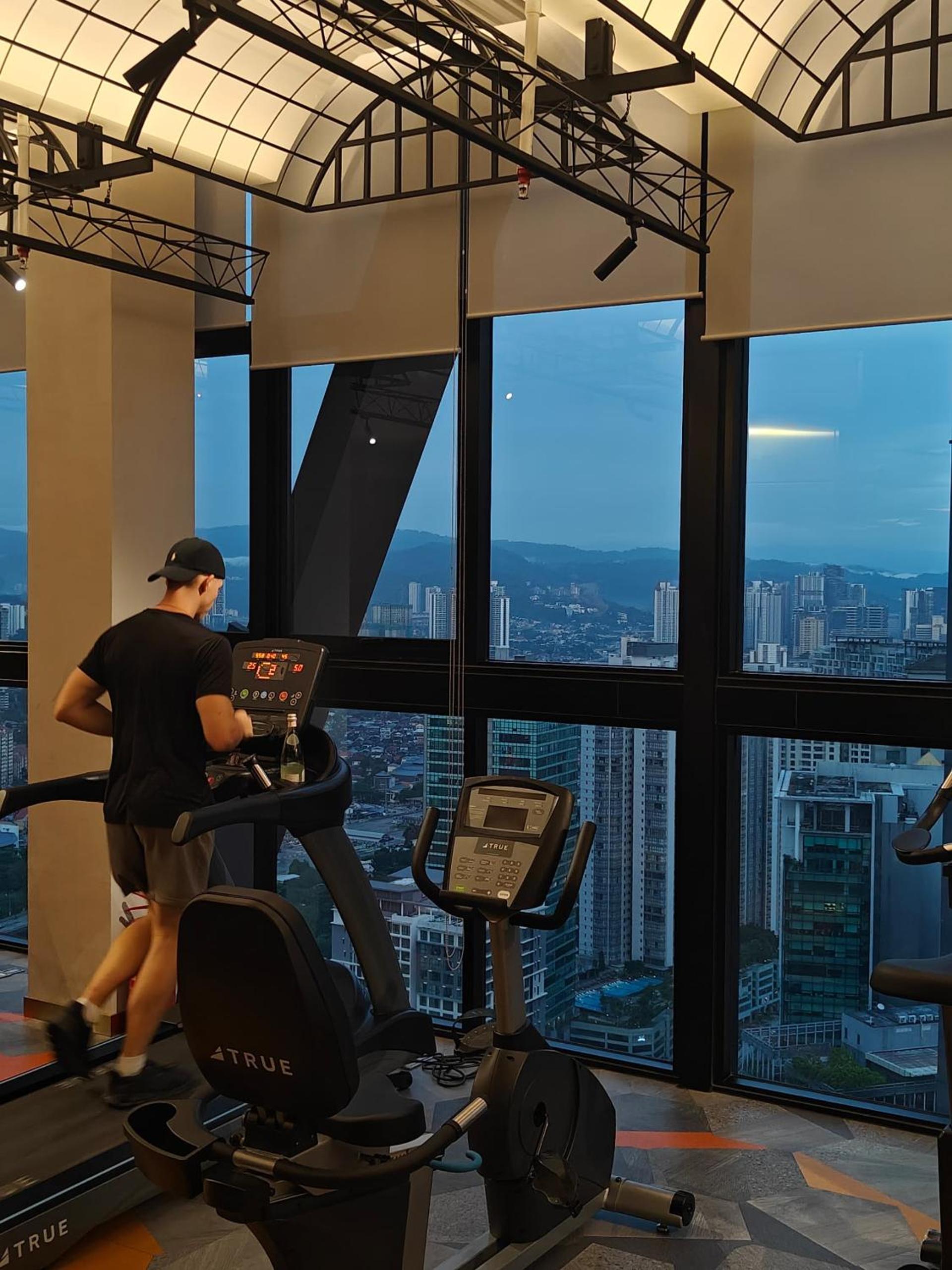 Scarletz Suites KLCC Kuala Lumpur by OKIDOKI Homes