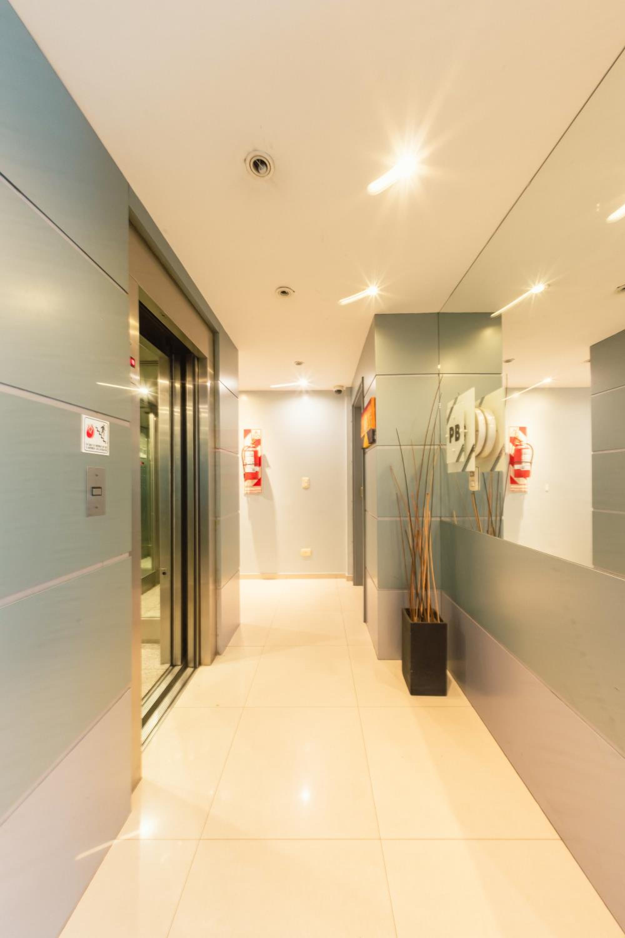 Le Batiment Apartments