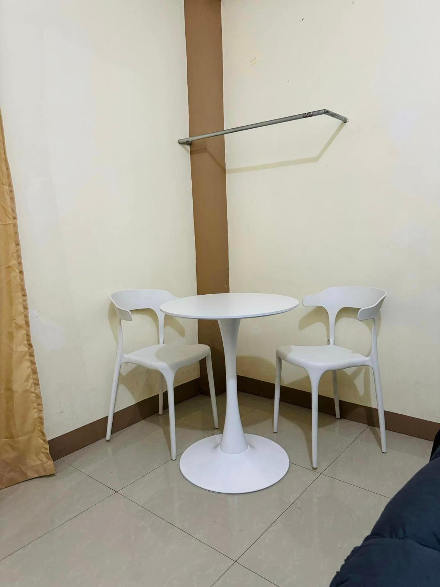 3 Bedrooms with 10 Beds With Unli Netflix and Unli Disneyplus view 5
