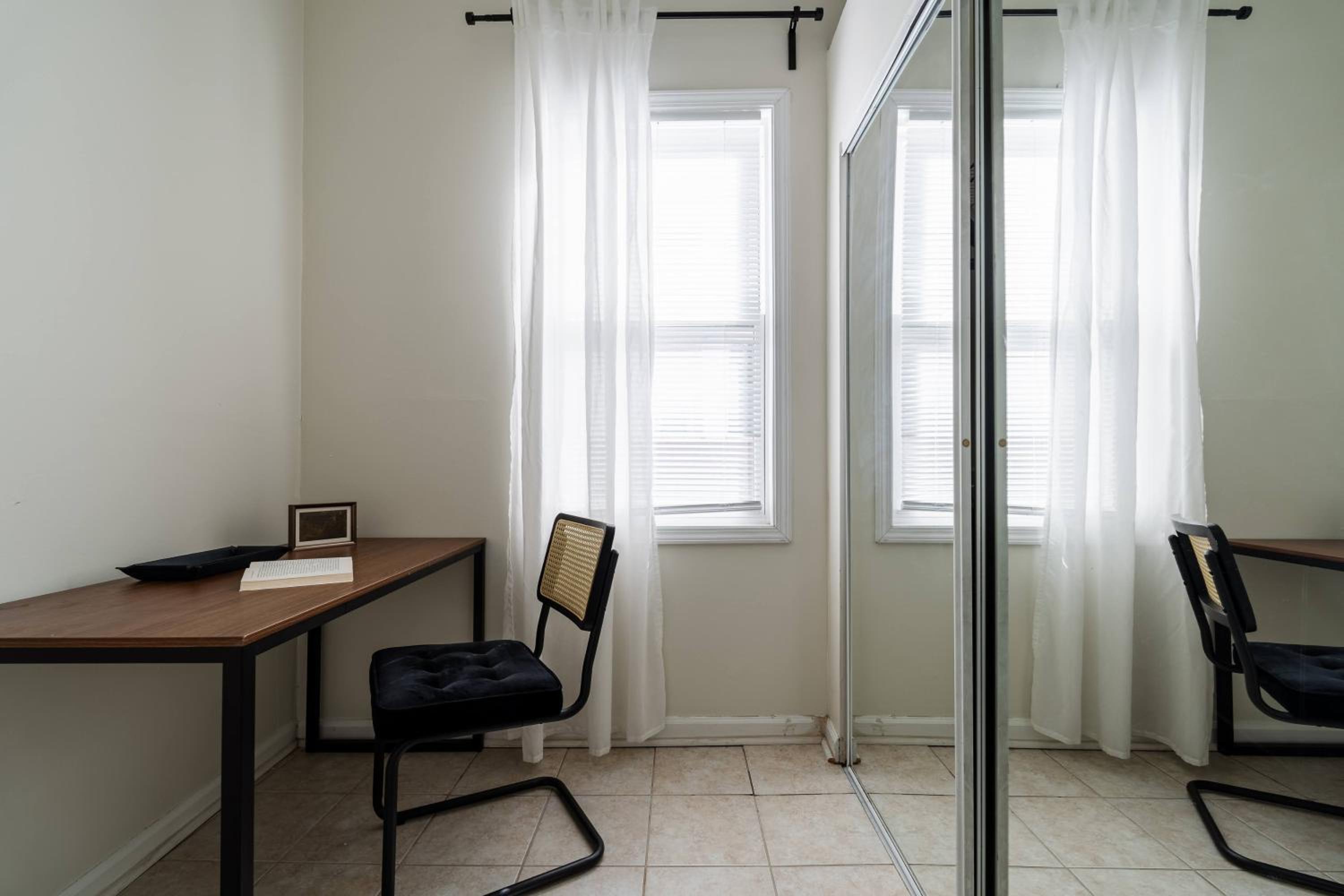 Chicago Vacations - Flexhome Bucktown 2BR C2 - Property Image 10